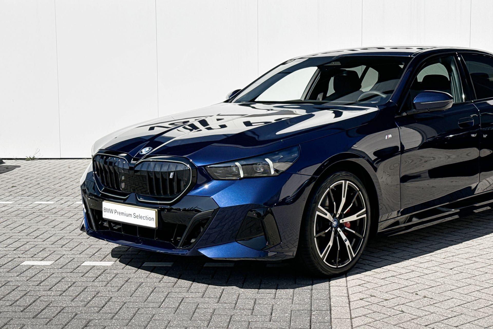 Foto van BMW I5 Edrive40