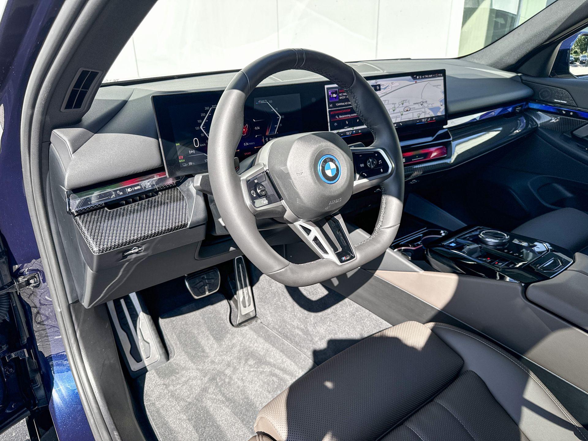Foto van BMW I5 Edrive40