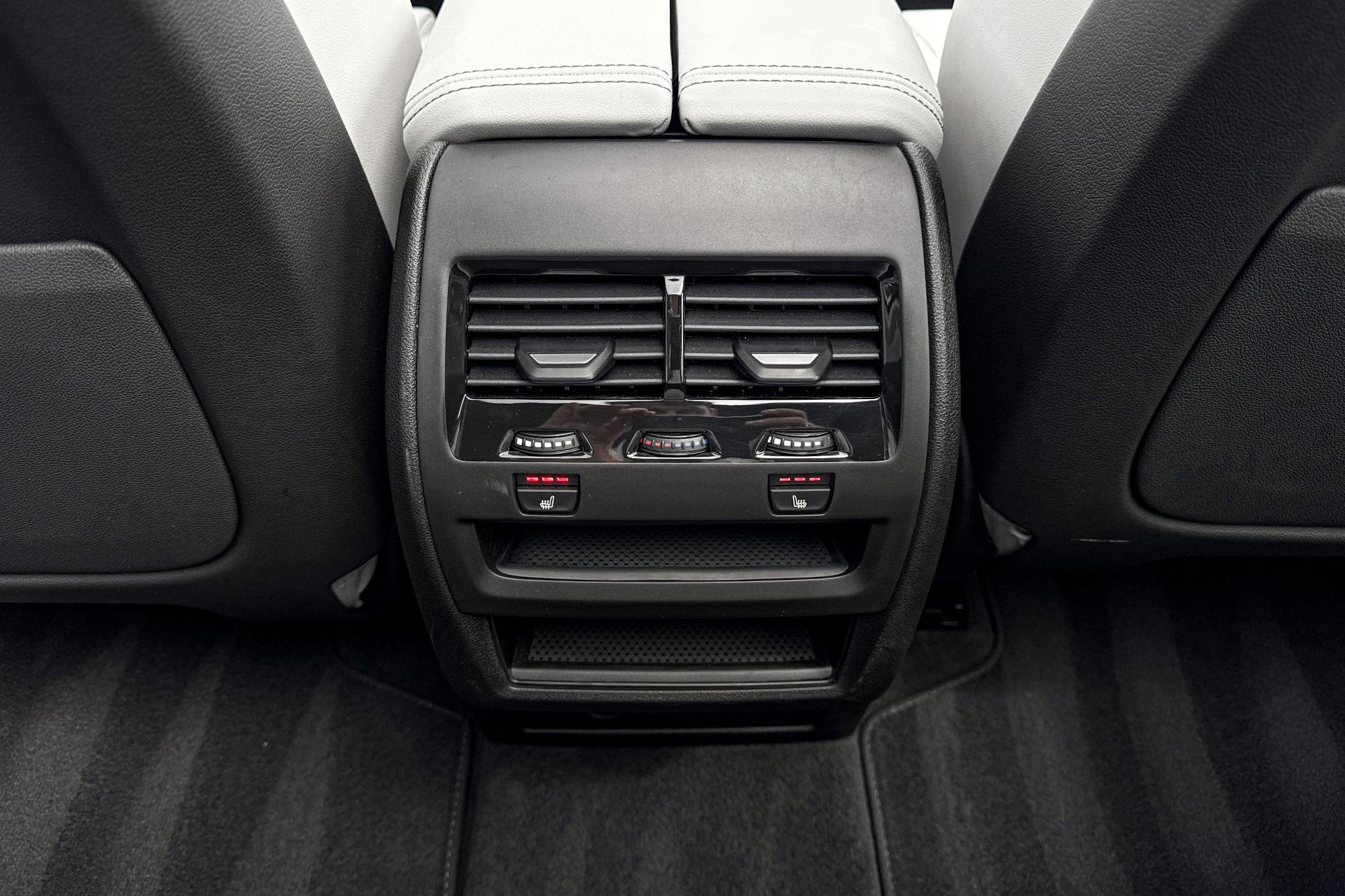 Foto van BMW X5 Xdrive50e