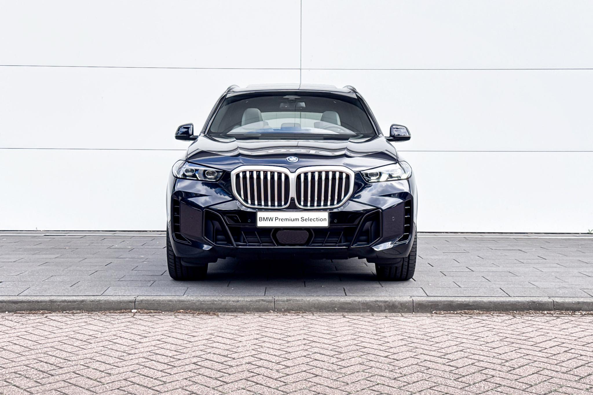 Foto van BMW X5 Xdrive50e