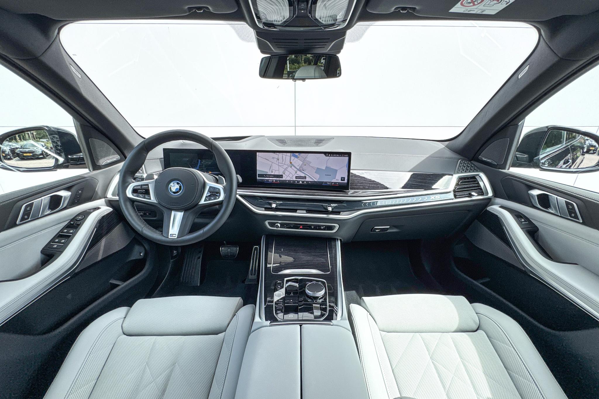 Foto van BMW X5 Xdrive50e