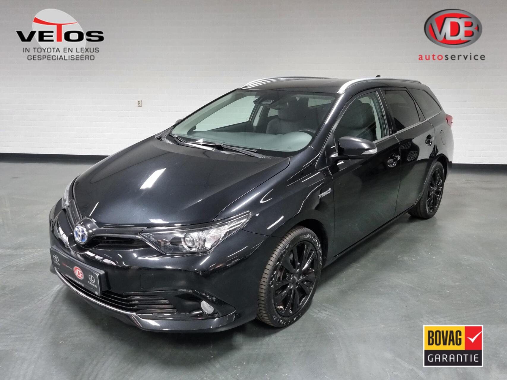 Toyota Toyota Auris 1.8 Hybrid Lease Pro / NAV / DAB 2018 - voorkant