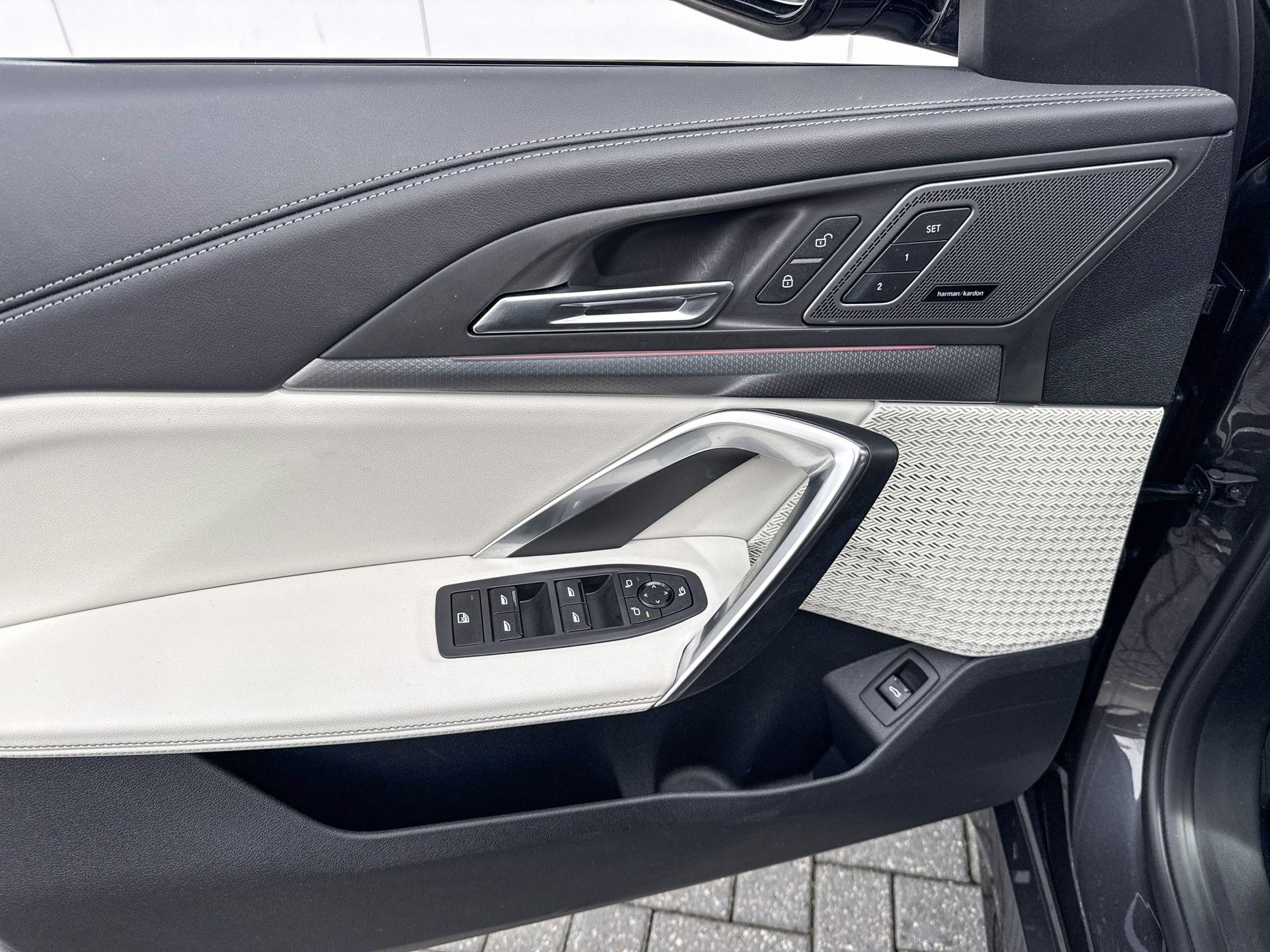 Foto van BMW Ix1 Edrive20