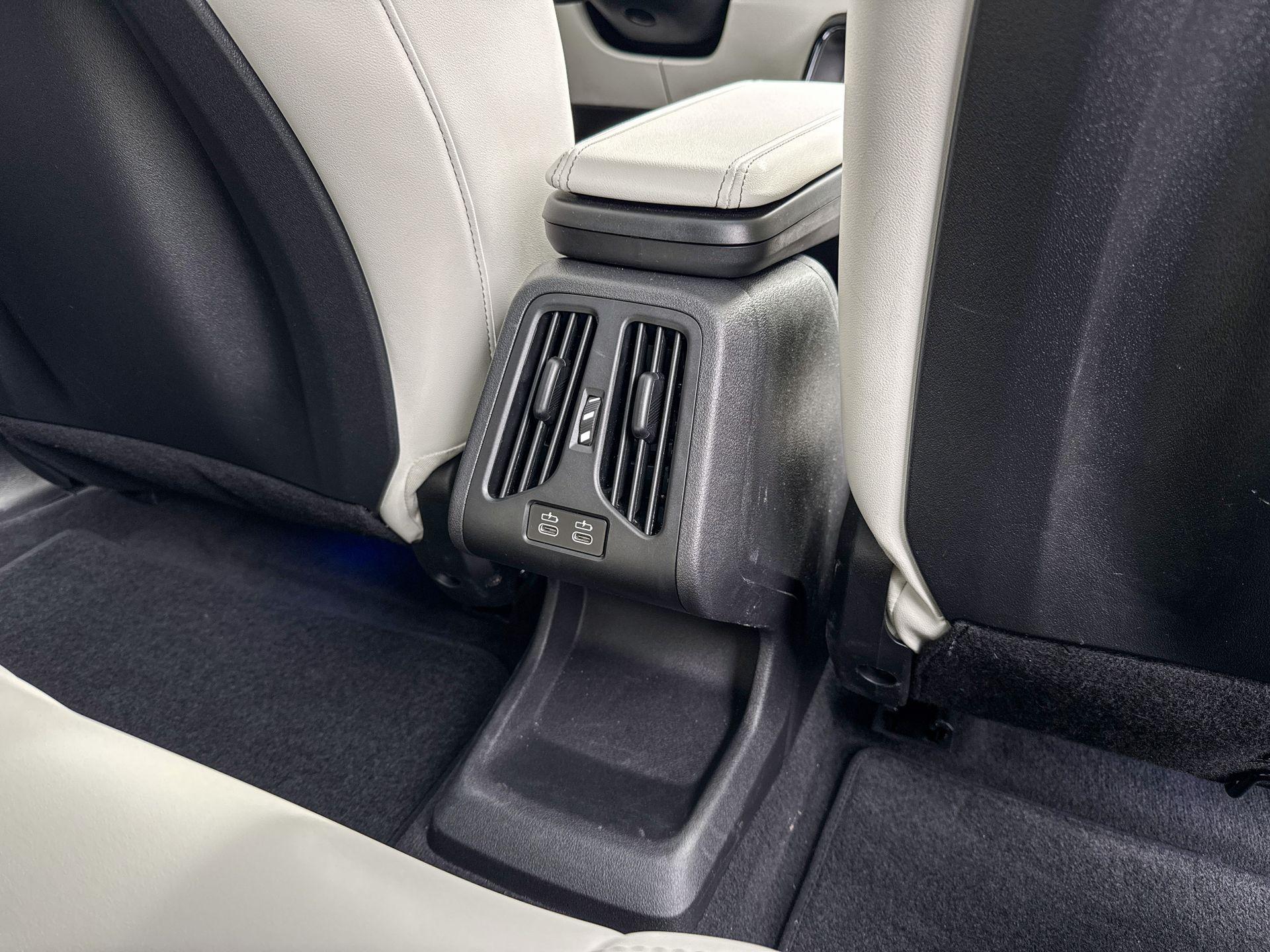 Foto van BMW Ix1 Edrive20