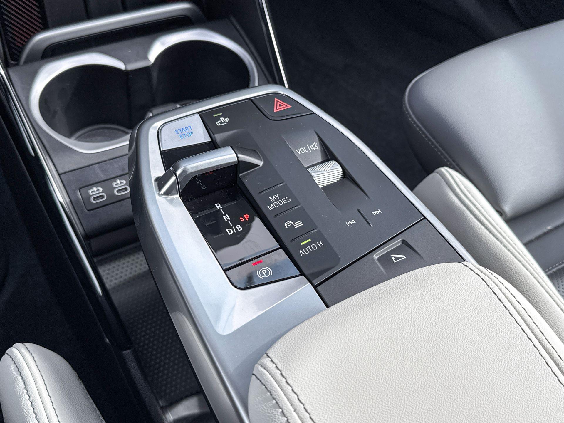 Foto van BMW Ix1 Edrive20