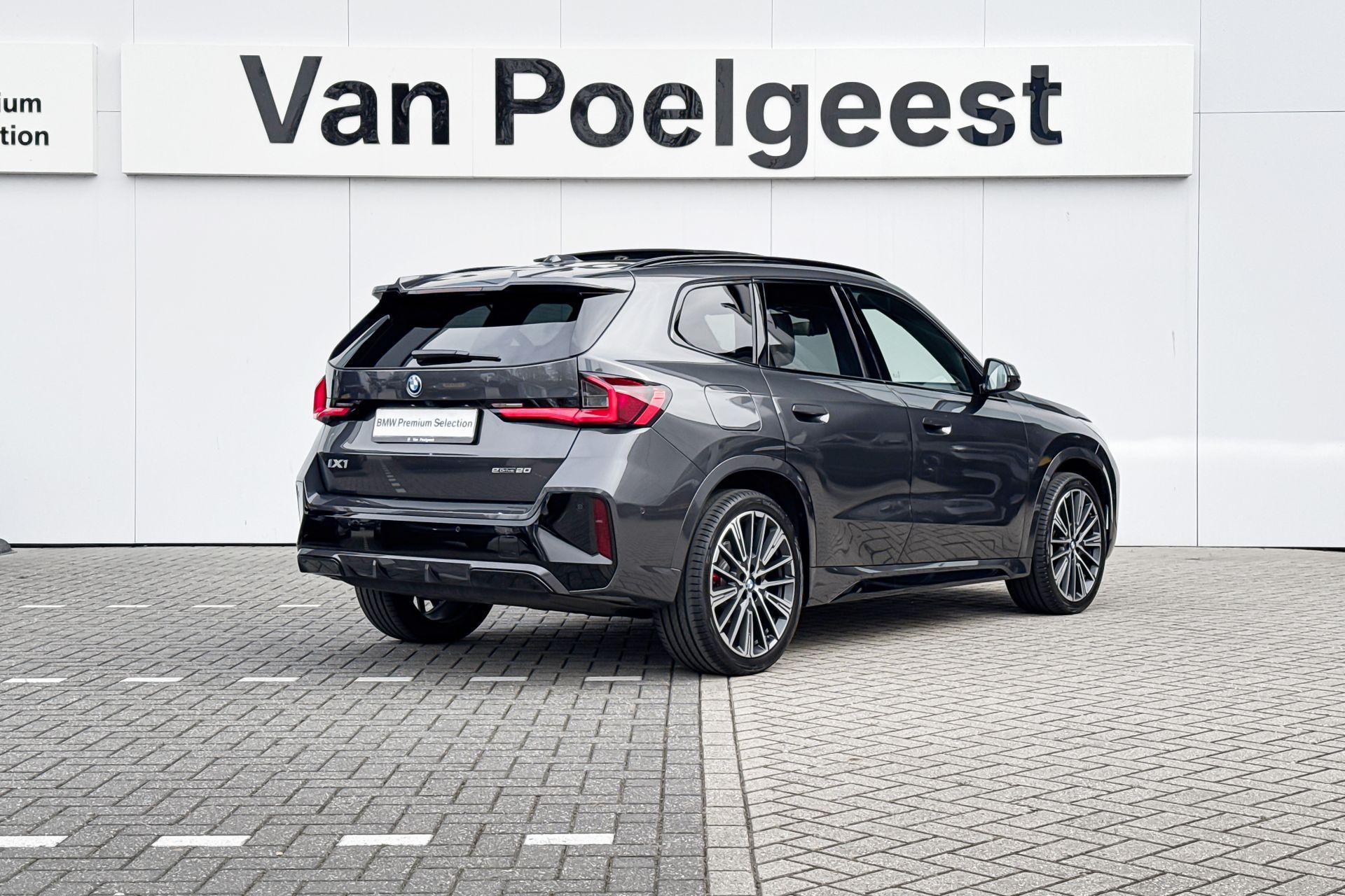 Foto van BMW Ix1 Edrive20