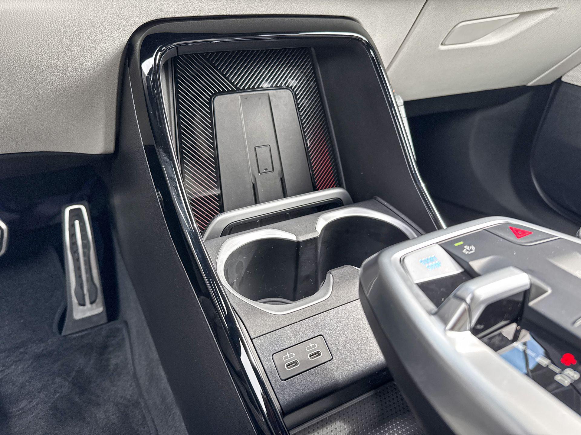 Foto van BMW Ix1 Edrive20