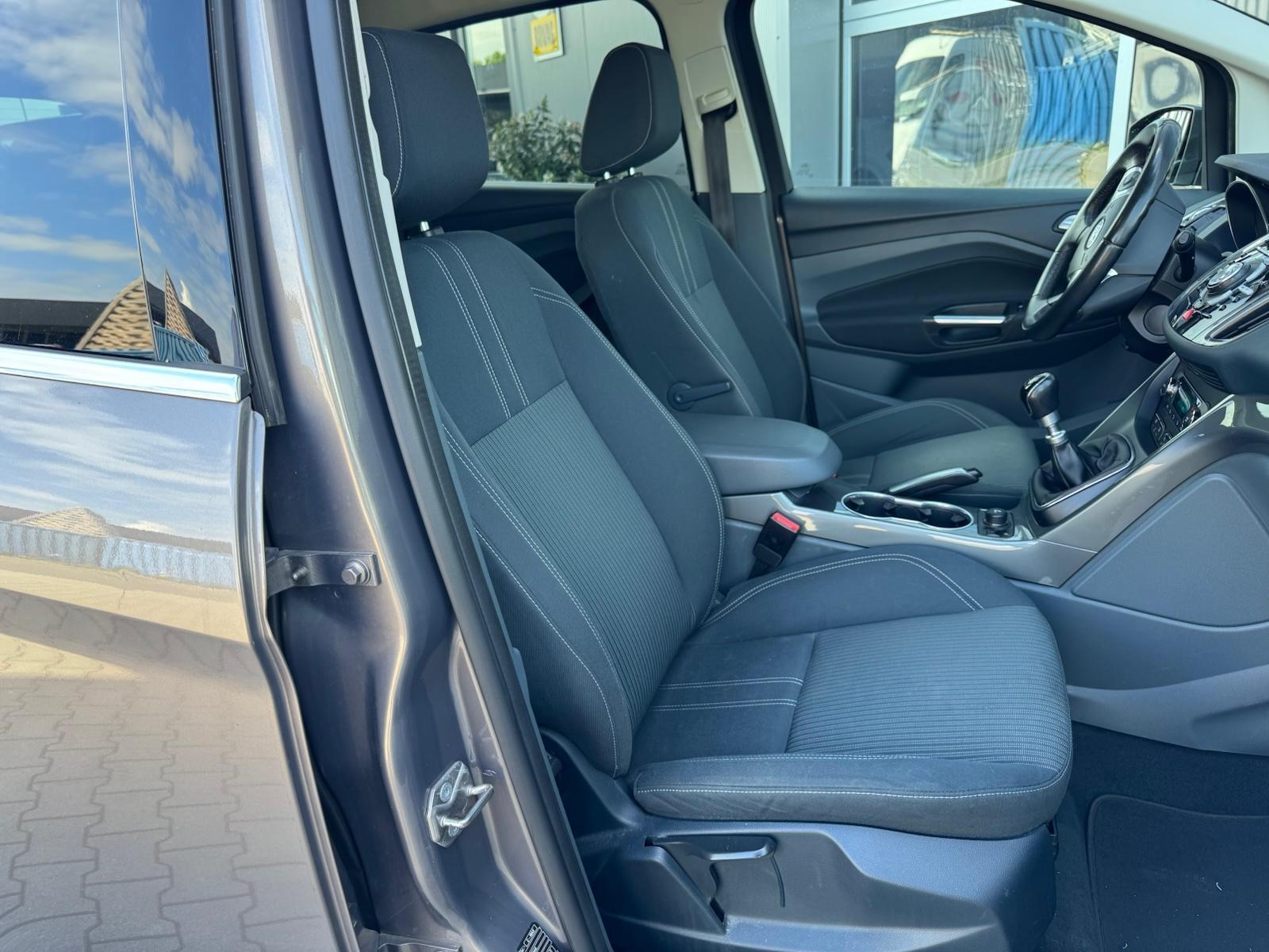 Foto van Ford C-max