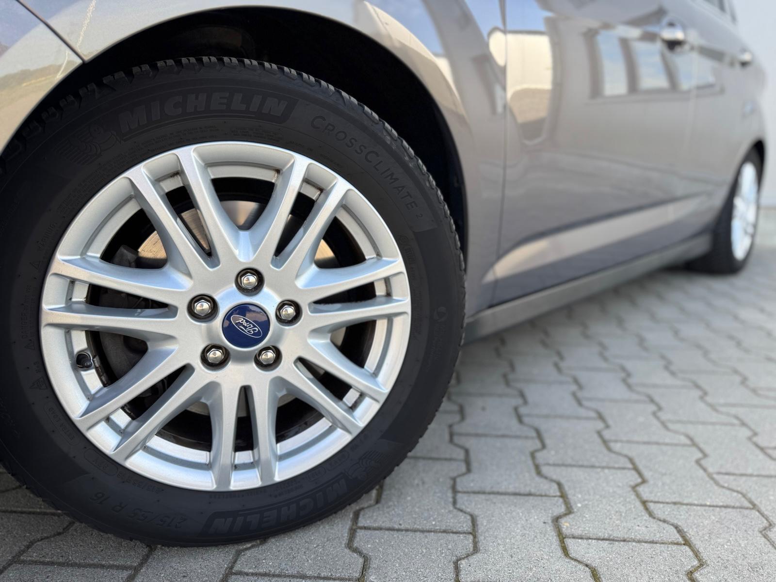 Foto van Ford C-max