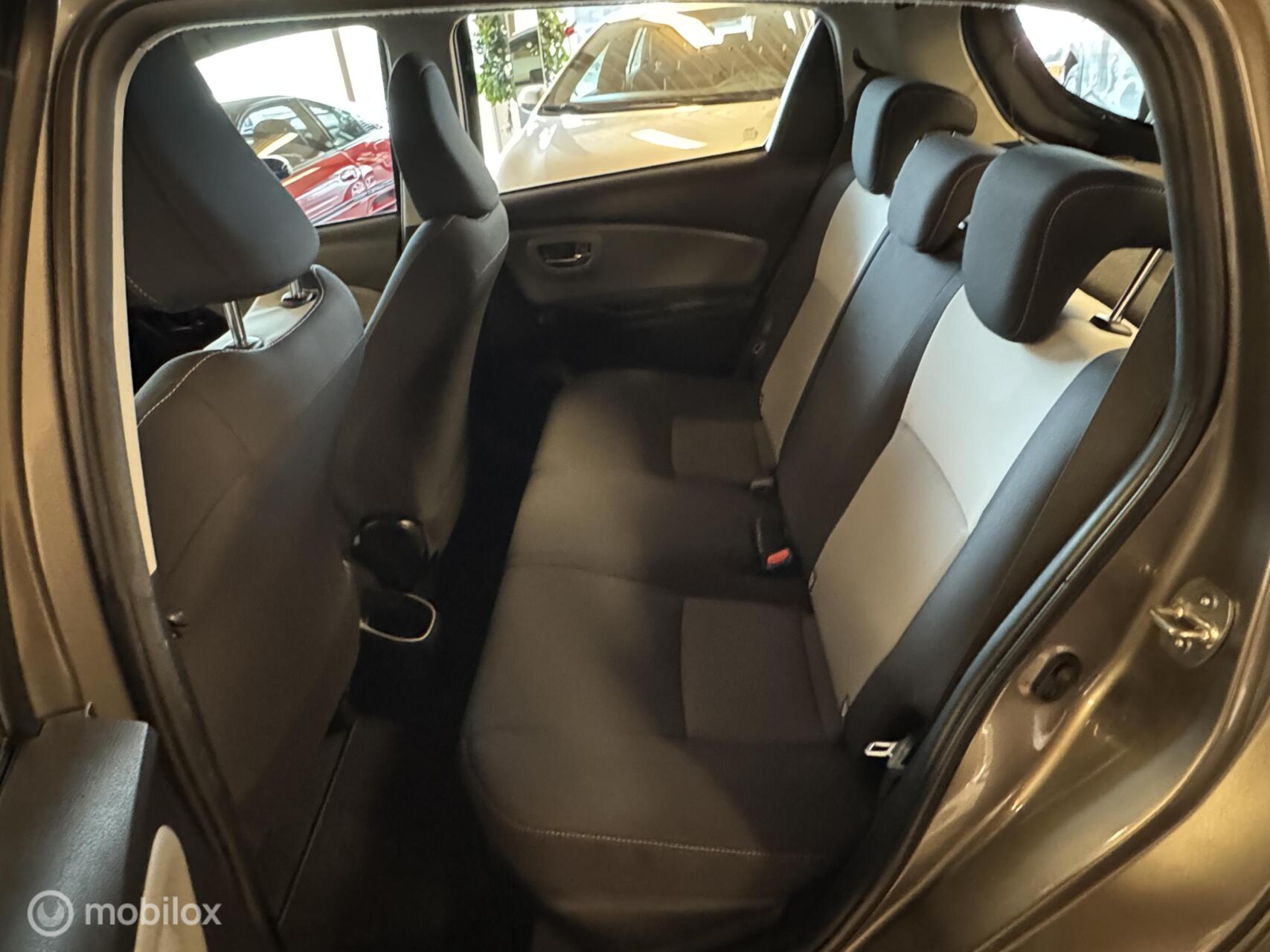 Foto van Toyota Toyota Yaris Hybrid