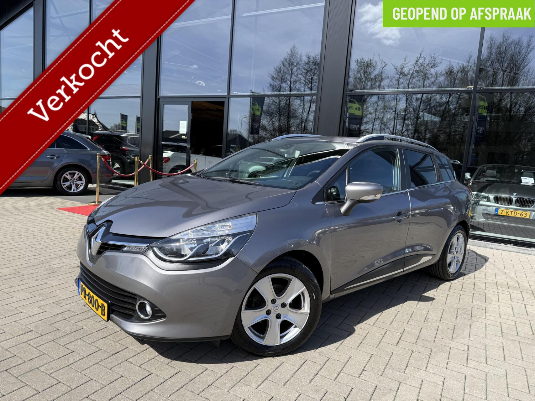 Renault Clio TCe 90 Iconic|Clima|Navi|PDC|Trekhaak 2016 - voorkant