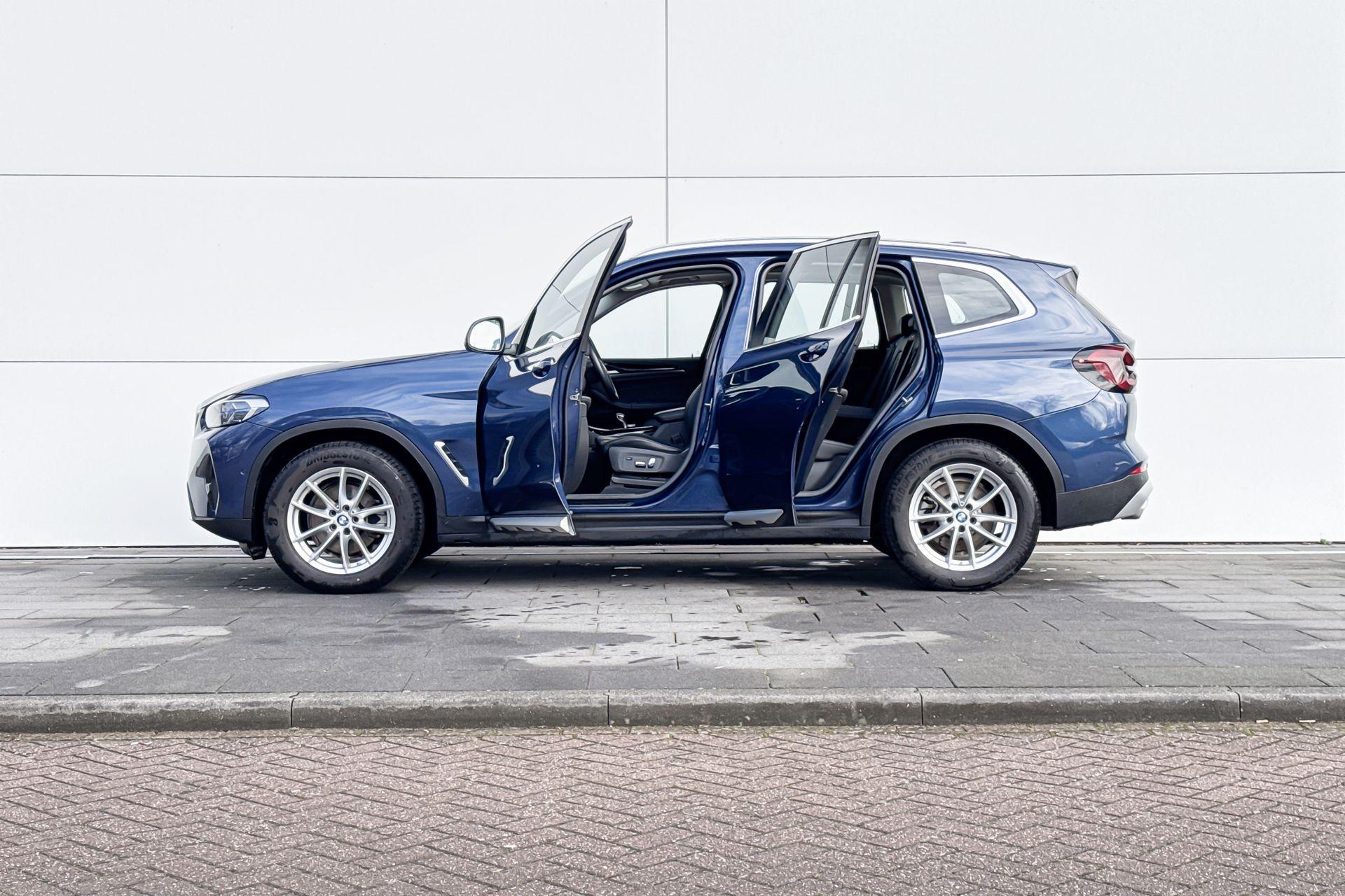 Foto van BMW X3 Xdrive20i