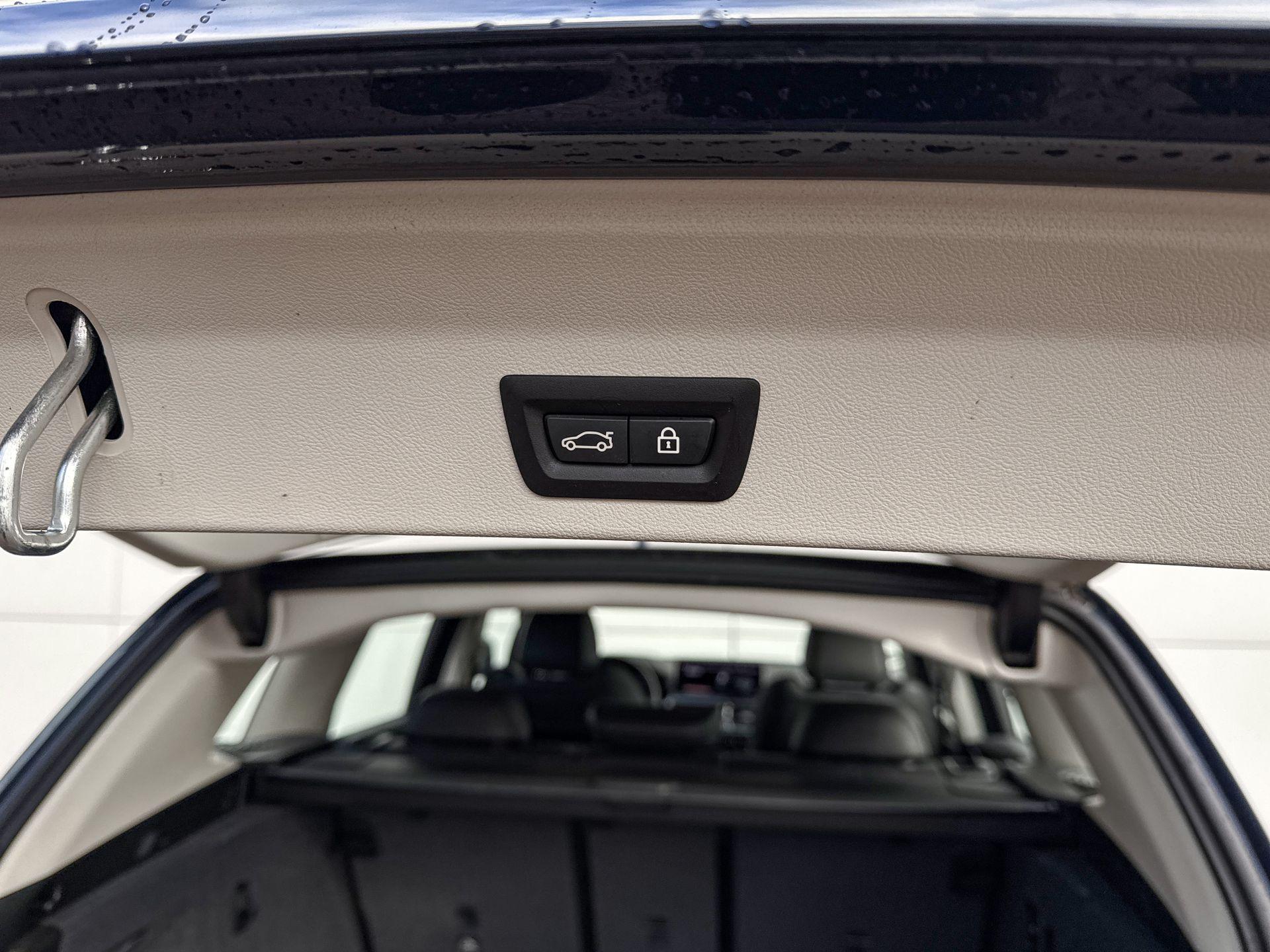 Foto van BMW X3 Xdrive20i