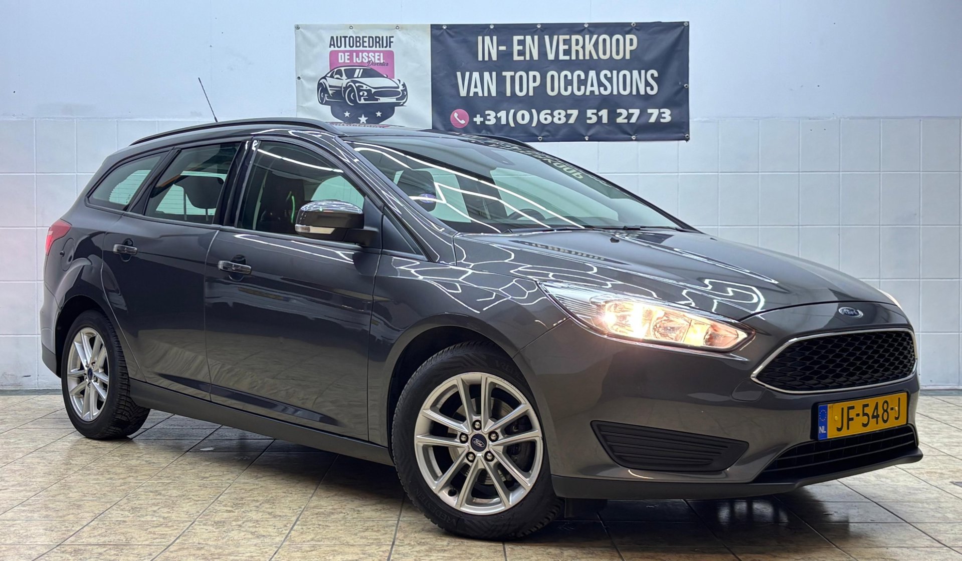 Ford Focus 1.0  / TOP STAAT / Rijklaar / V.V Distributie 2016 - voorkant