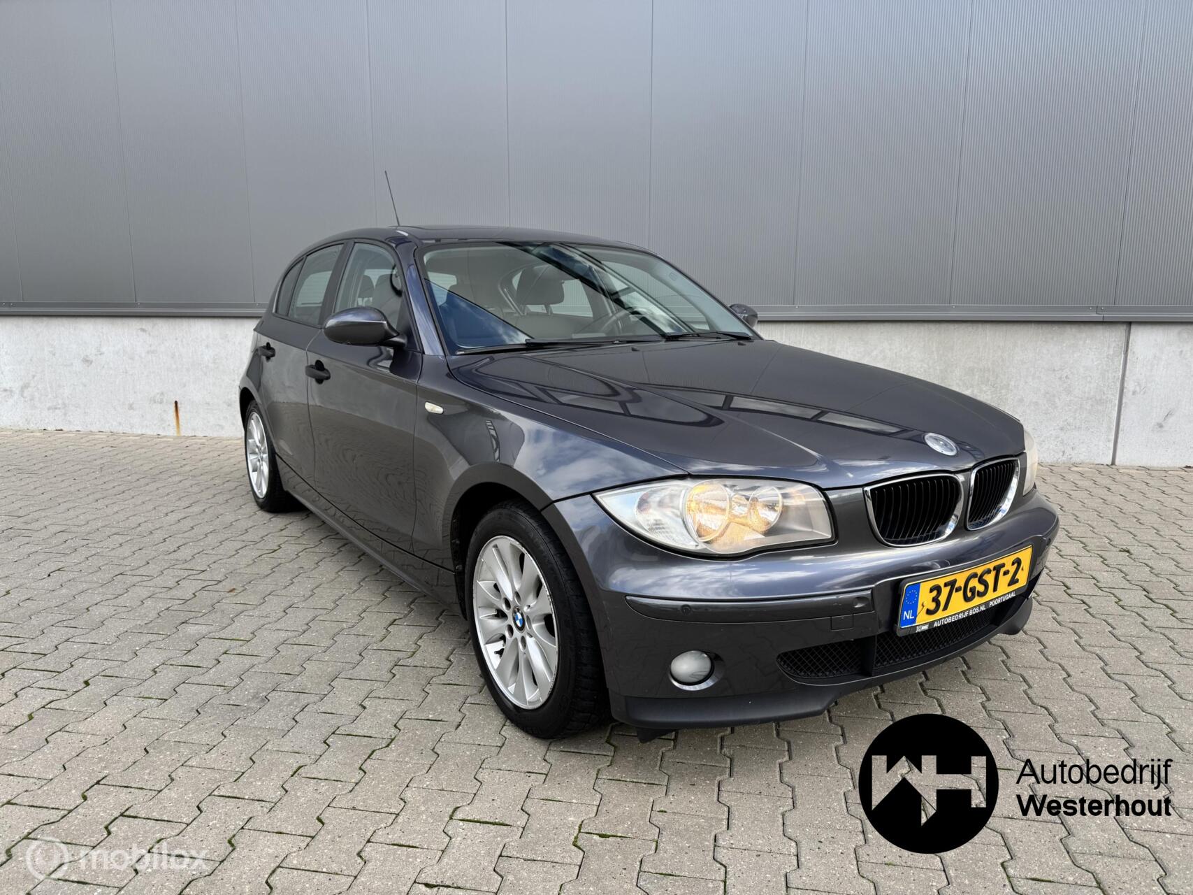 Foto van BMW 118I