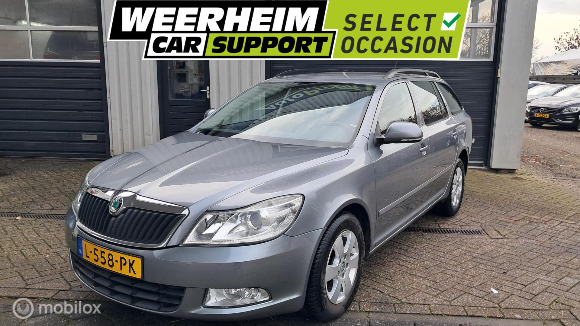 Skoda Octavia 1.2 TSI Elegance Business Line 2012 - voorkant