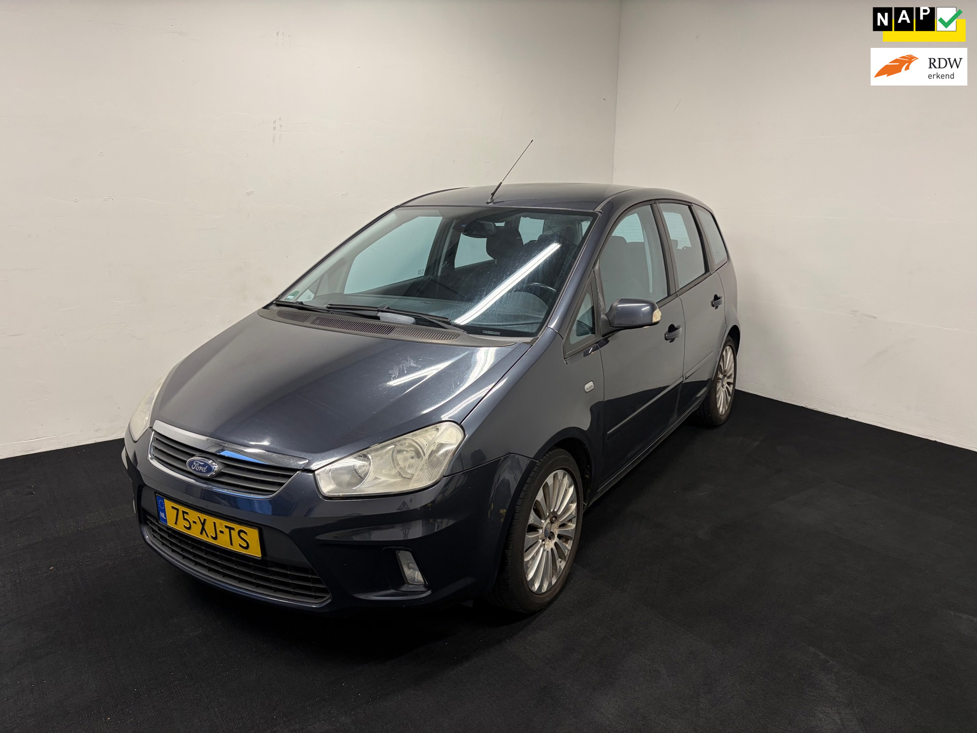 Foto van FORD FOCUS C-MAX