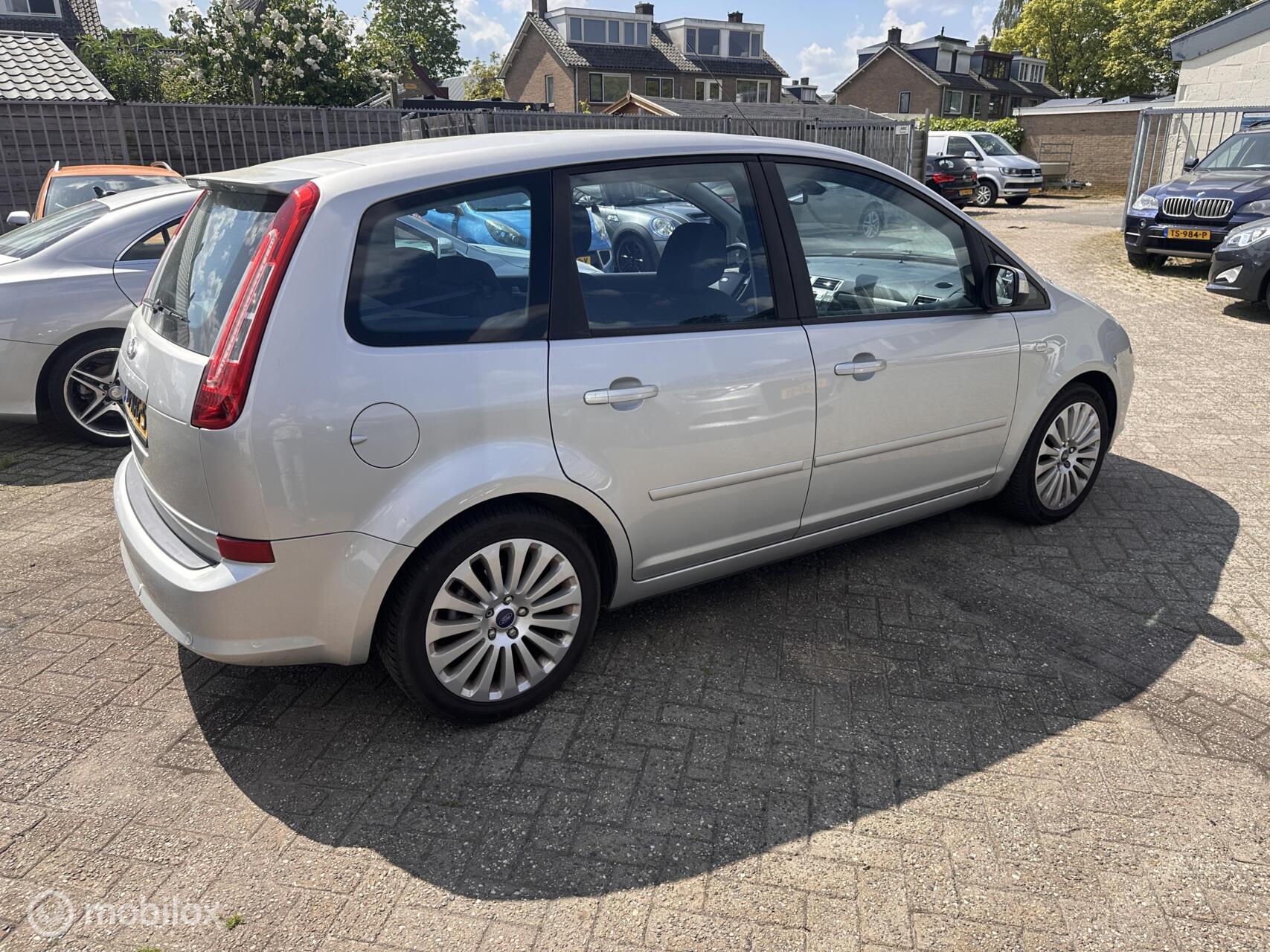 Foto van Ford C-max