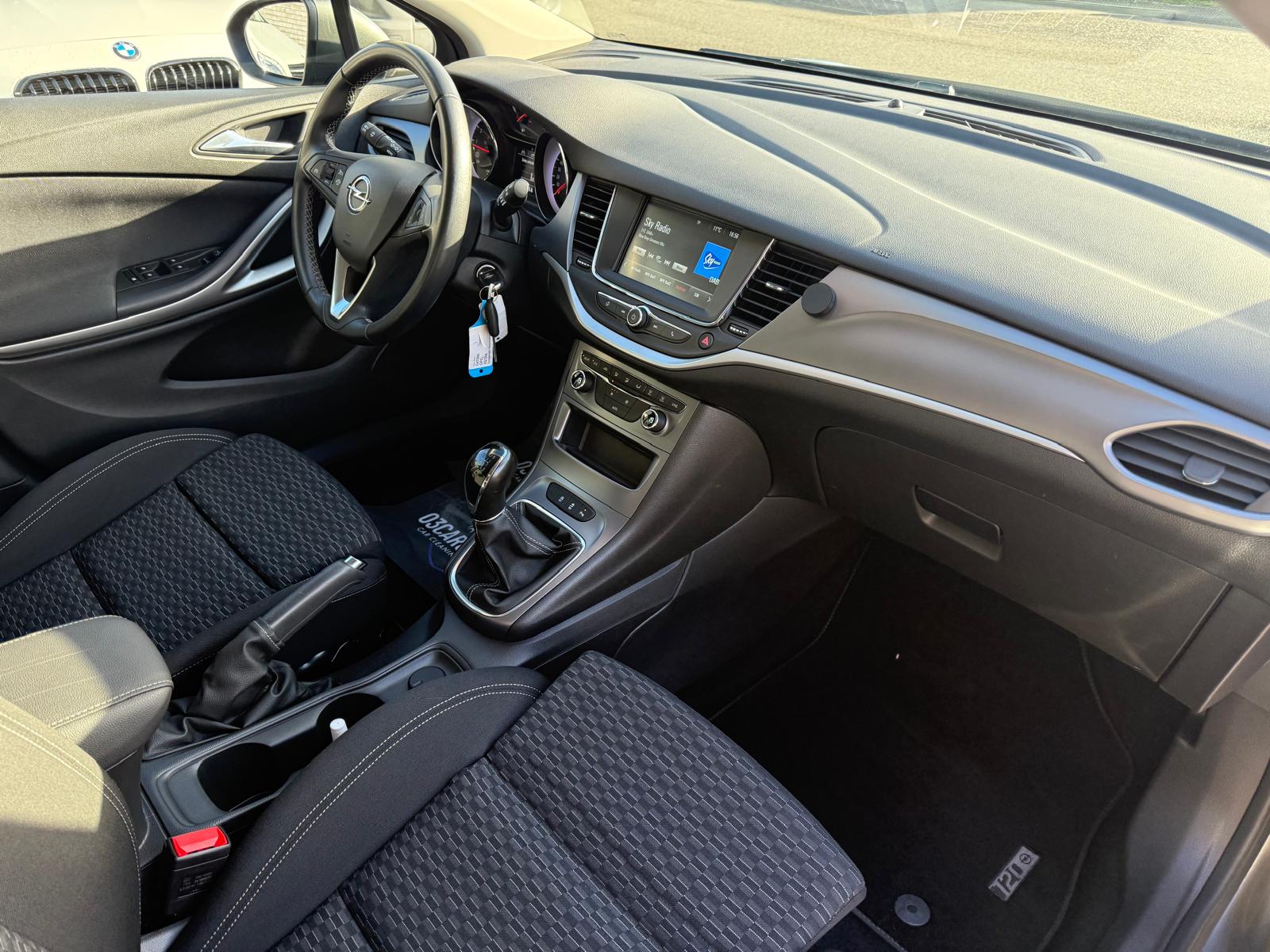 Foto van Opel Astra