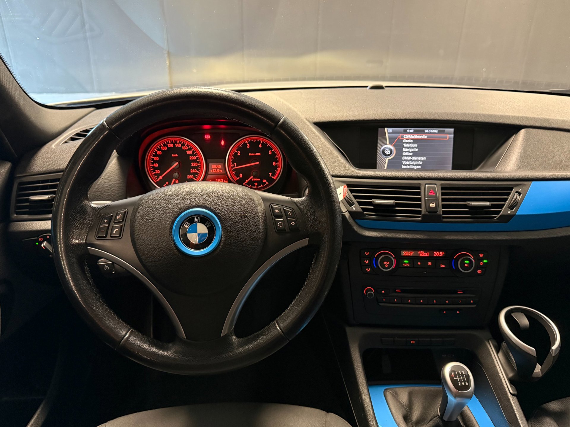 Foto van BMW X1 sDrive 18i