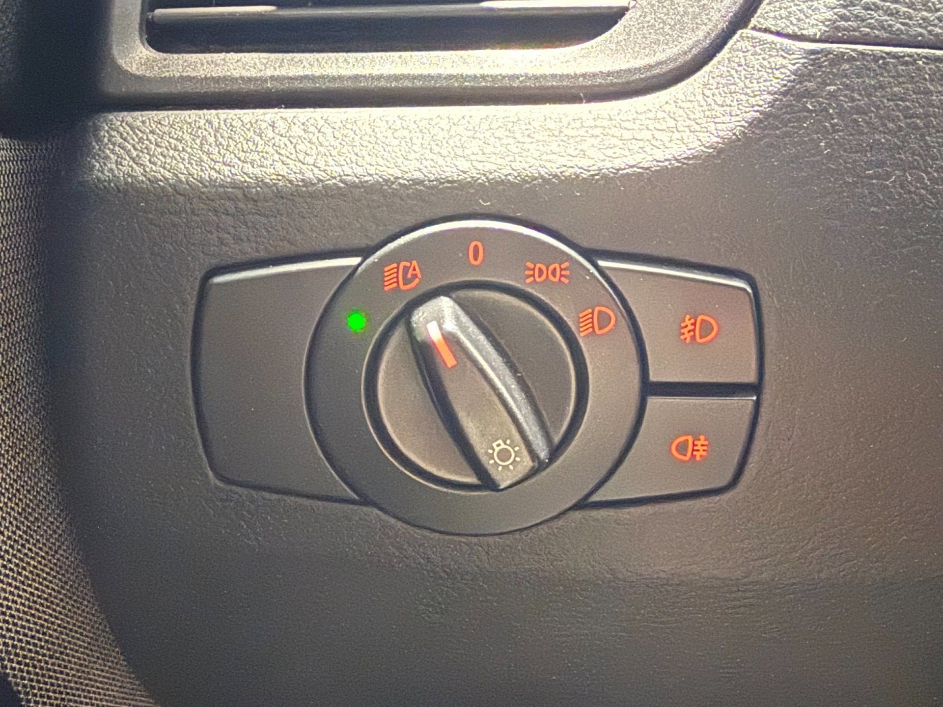 Foto van BMW X1 sDrive 18i