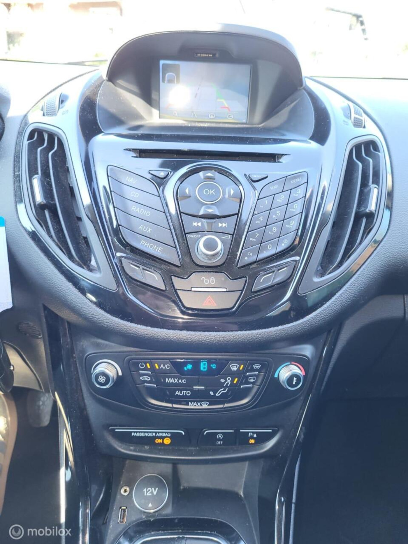 Foto van Ford B-max