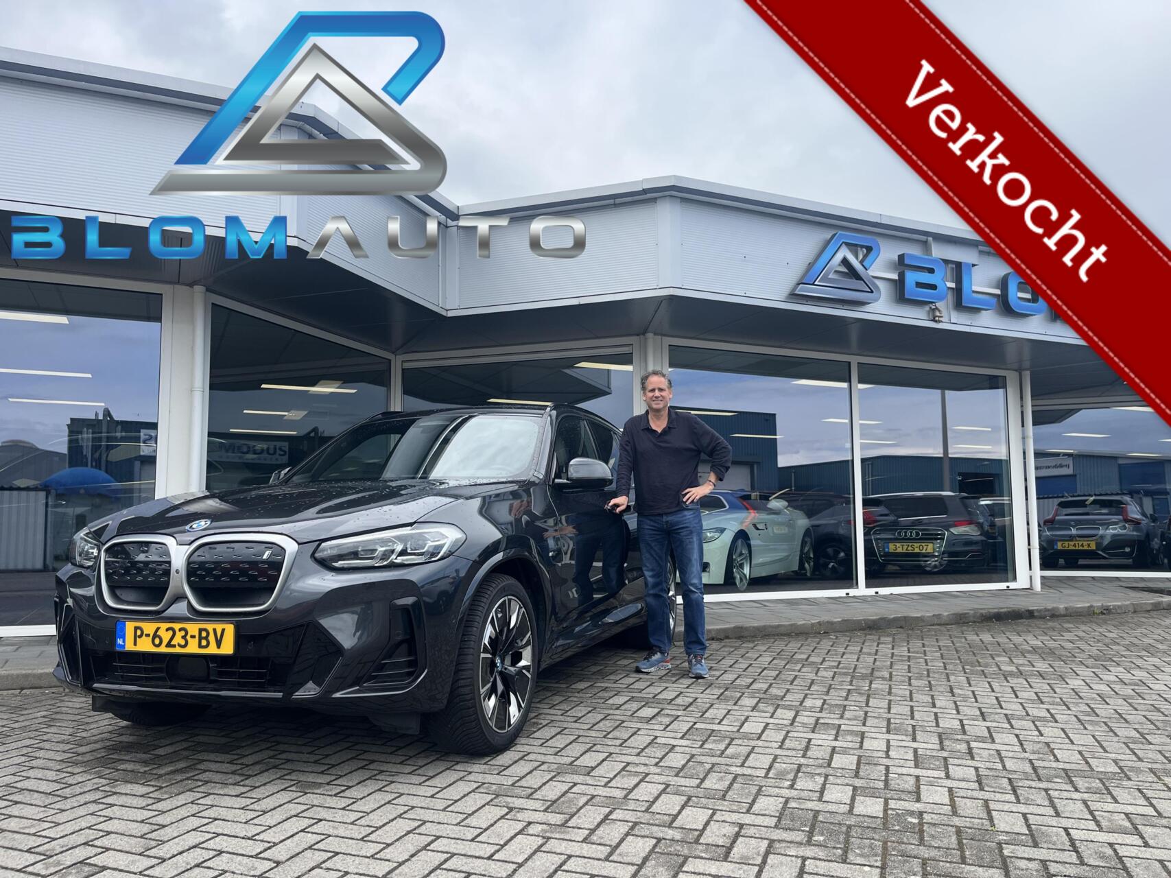 Foto van BMW IX3