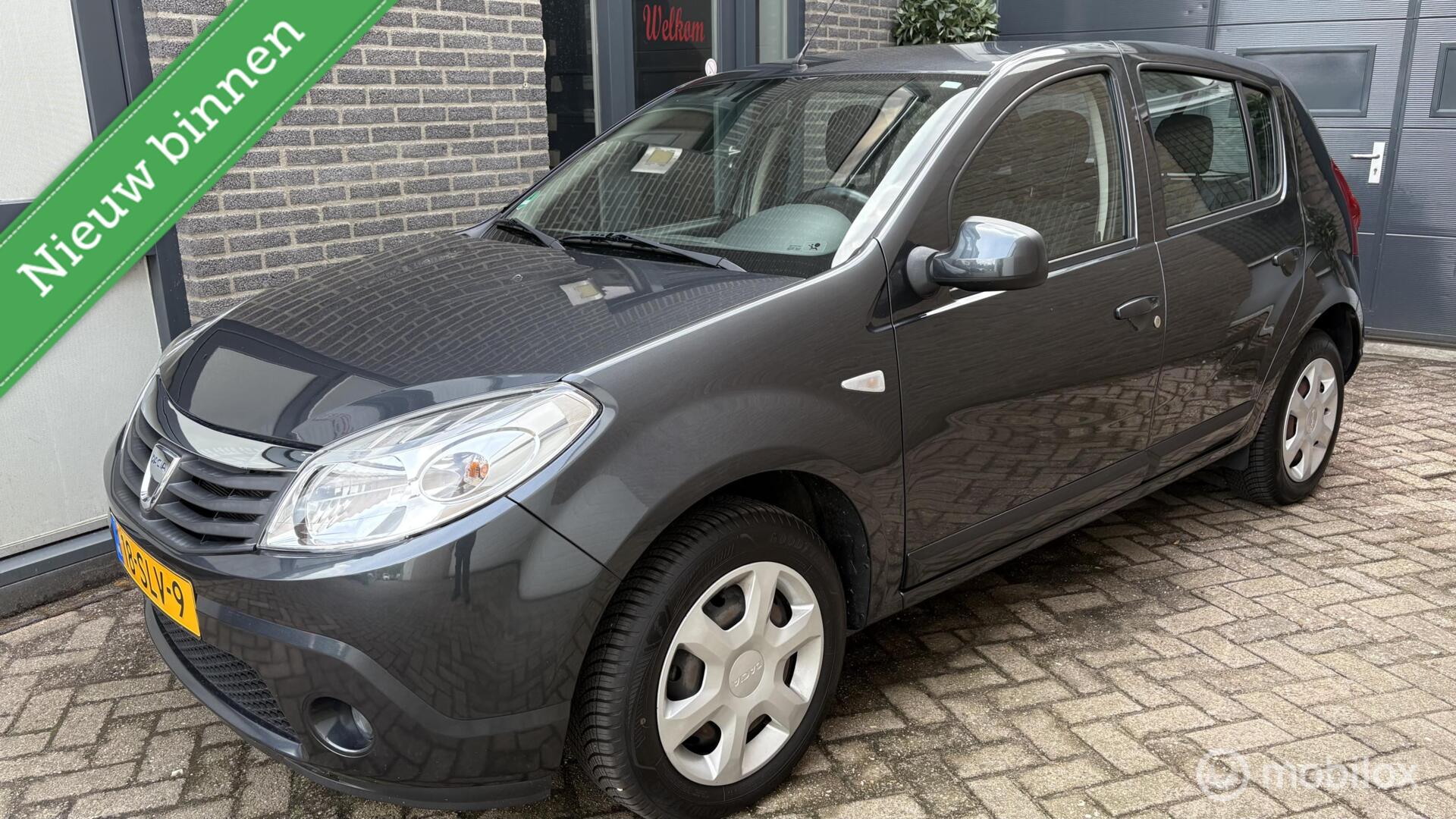Foto van DACIA SANDERO
