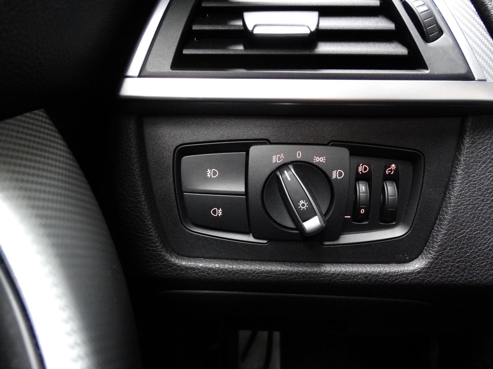 Foto van BMW 318i