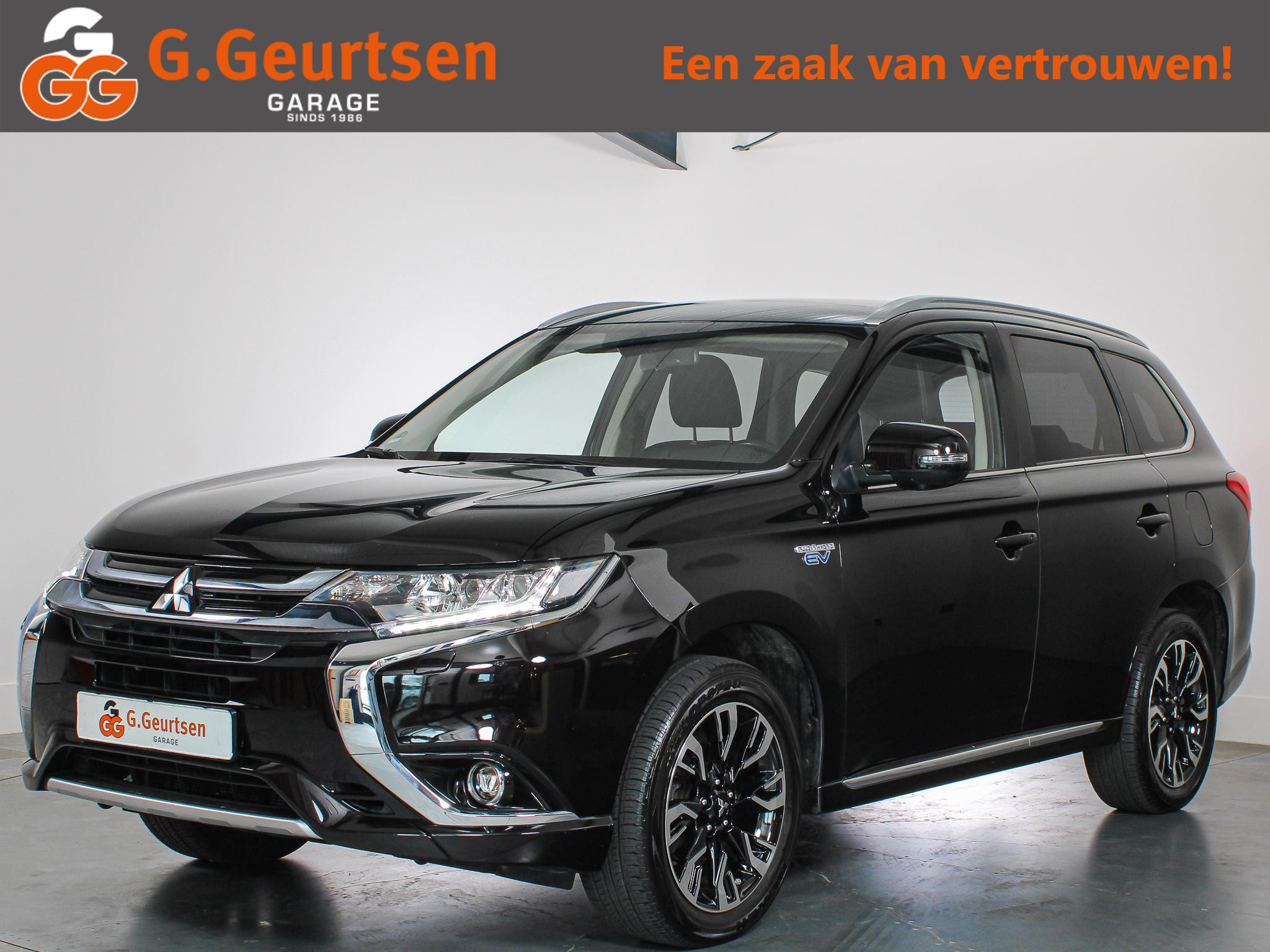 Foto van MITSUBISHI MITSUBISHI OUTLANDER