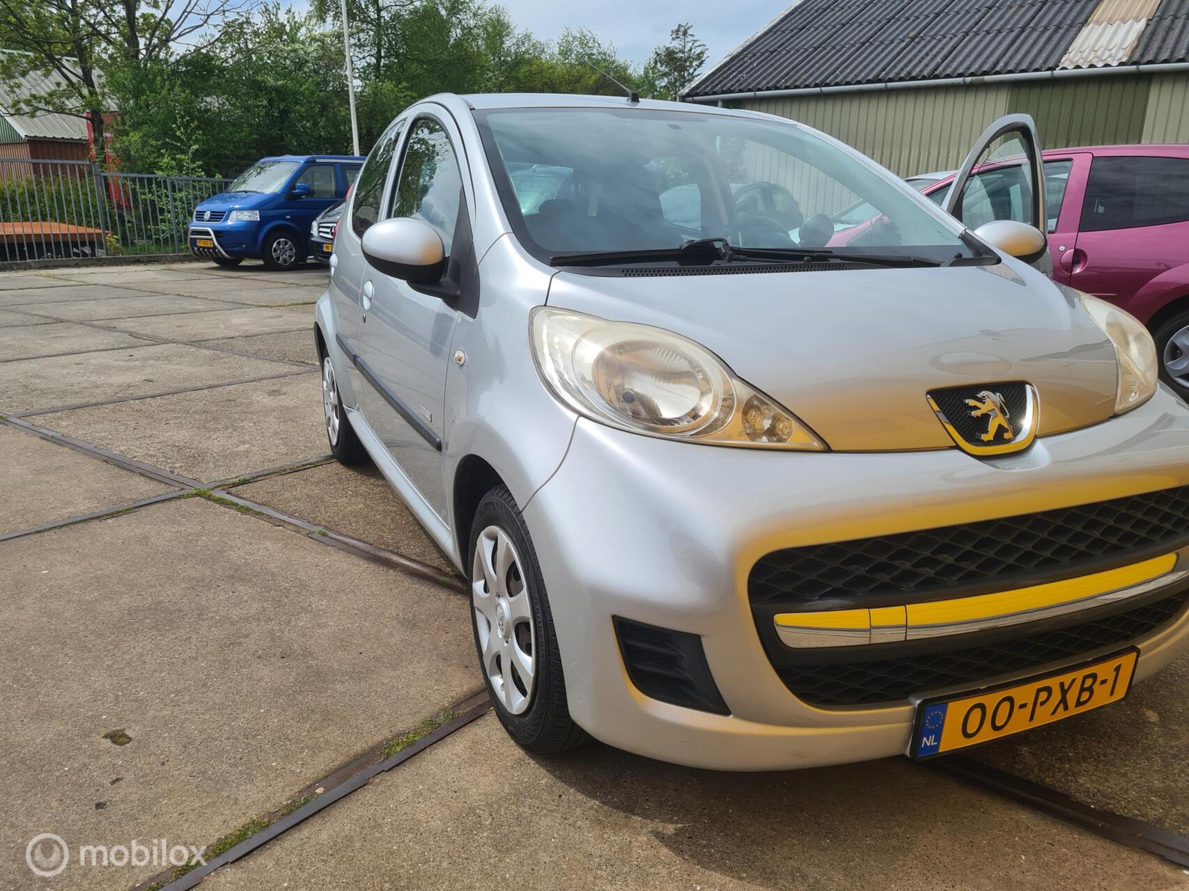 Foto van PEUGEOT PEUGEOT 107