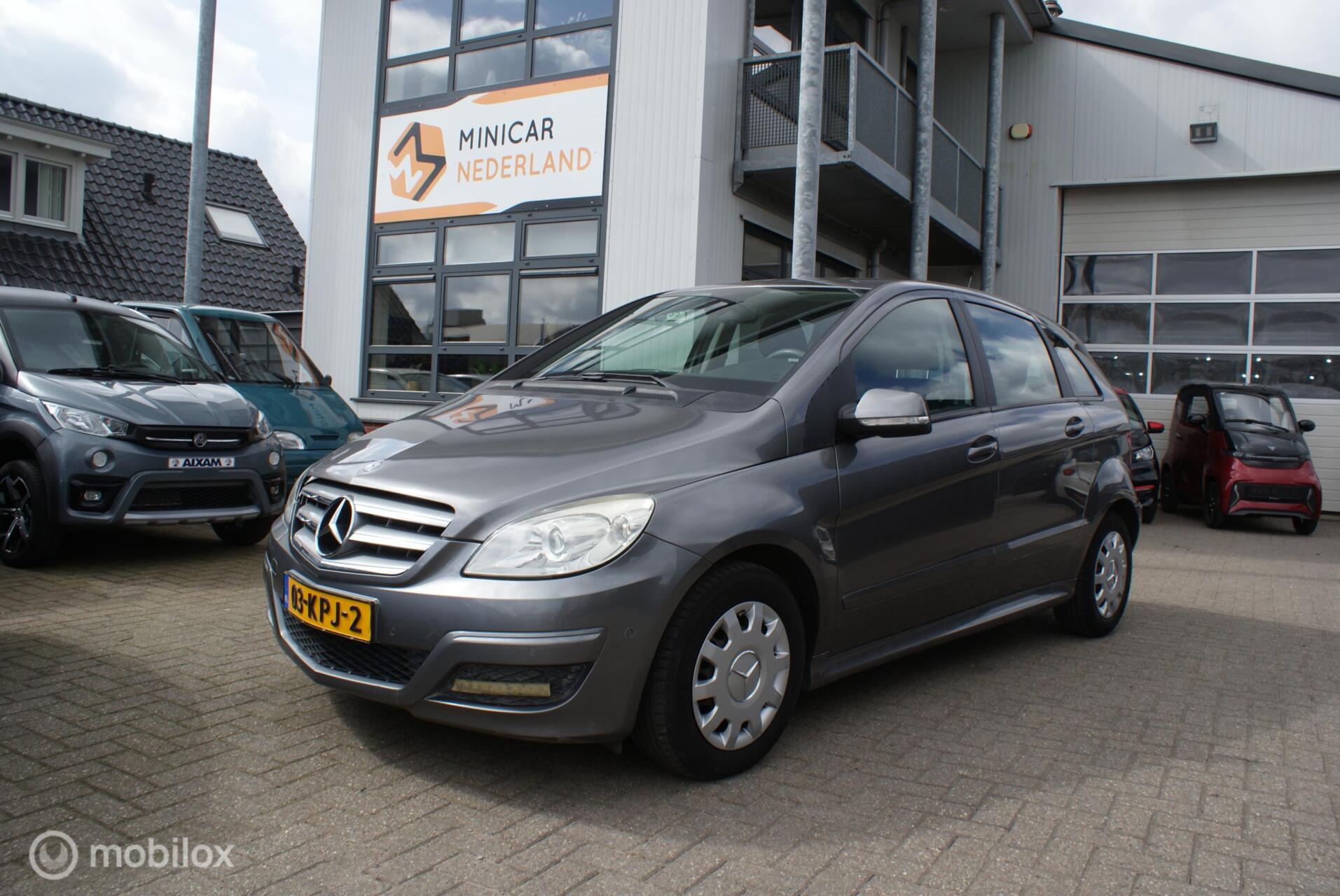 Foto van MERCEDES-BENZ B 180
