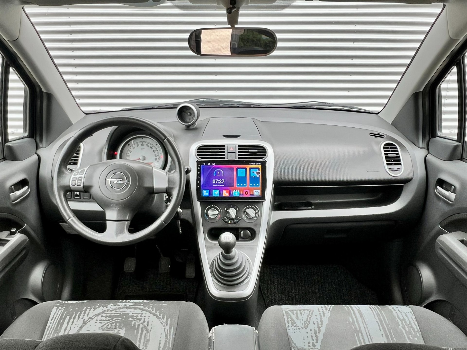 Foto van Opel Agila