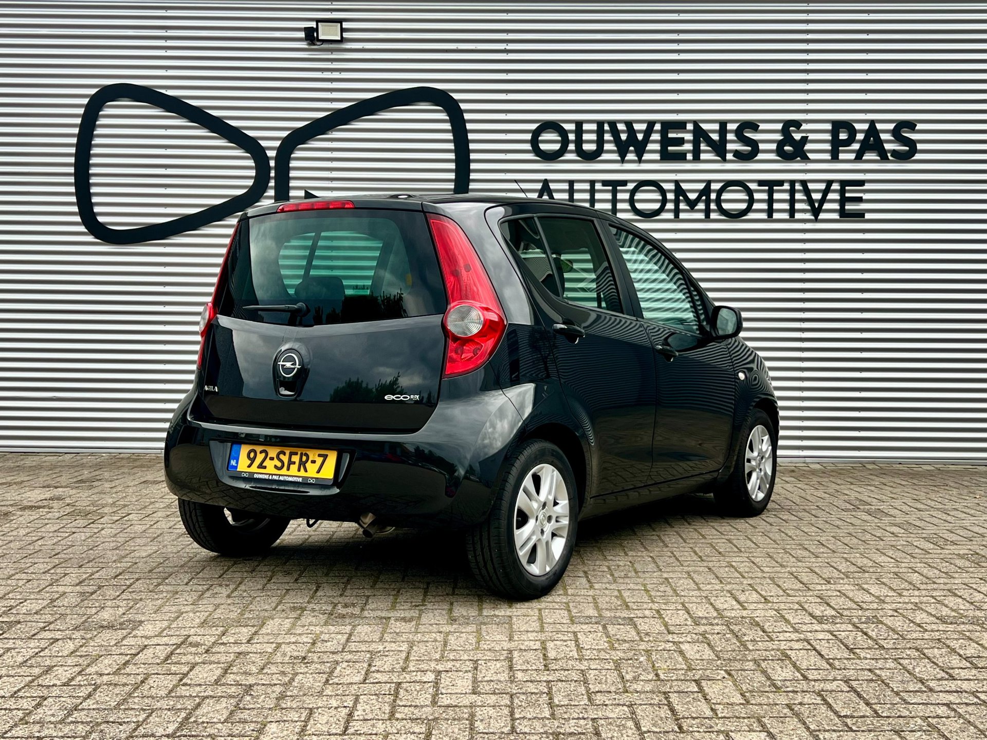 Foto van Opel Agila