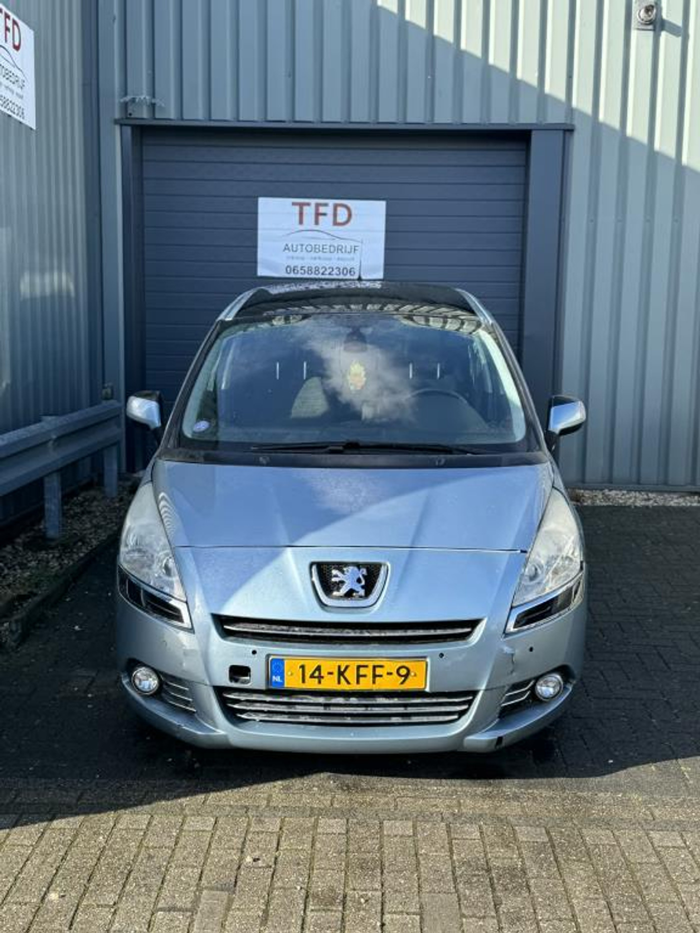 Foto van Peugeot 5008