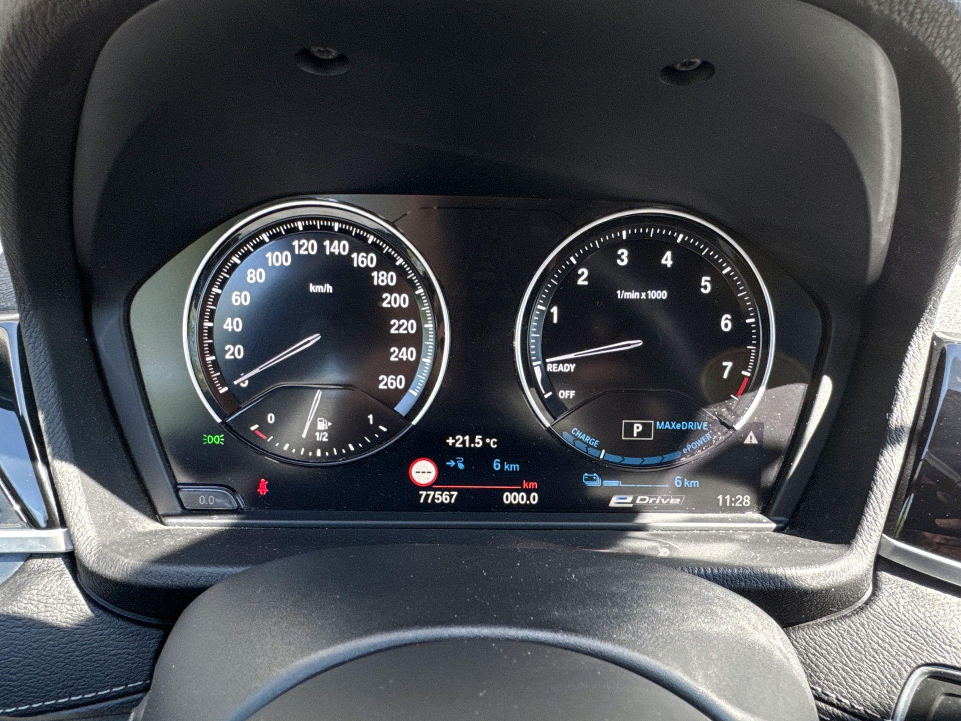 Foto van BMW X1 Xdrive25e