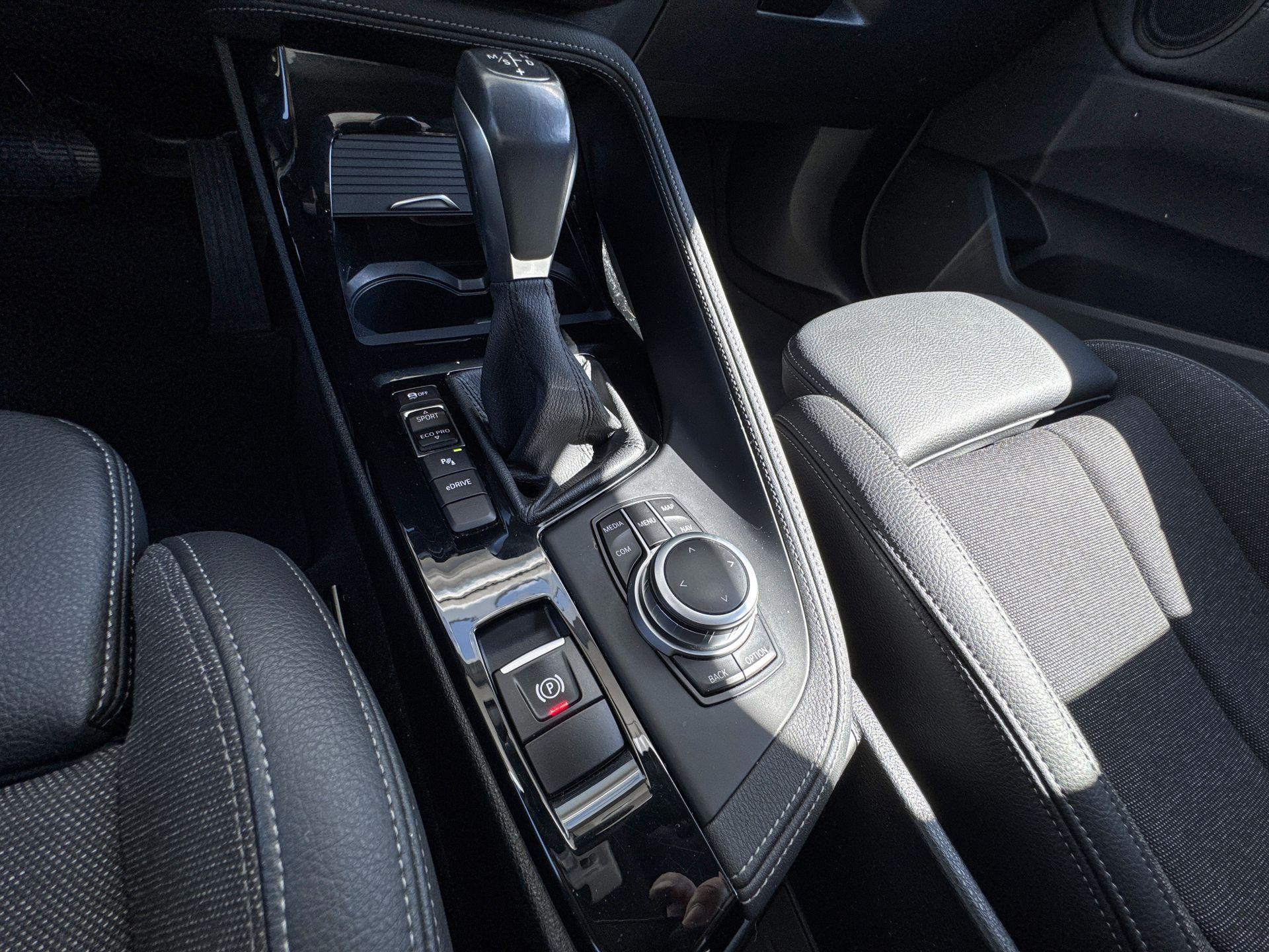 Foto van BMW X1 Xdrive25e