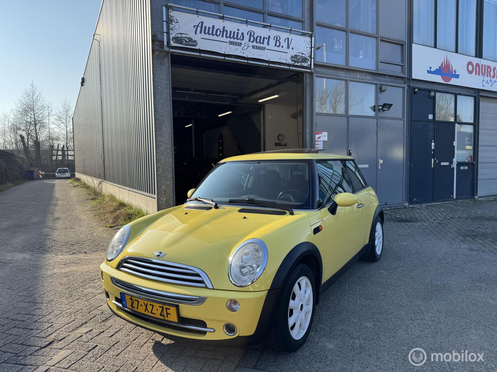 Foto van MINI MINI ONE
