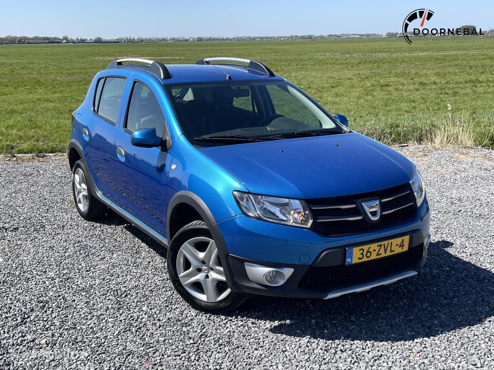 Foto van DACIA SANDERO