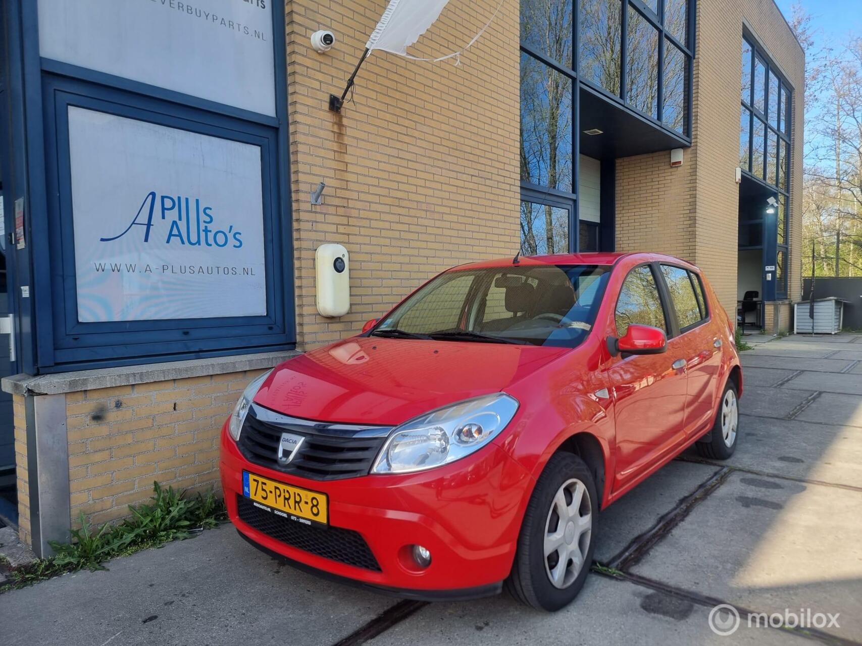 Foto van DACIA SANDERO