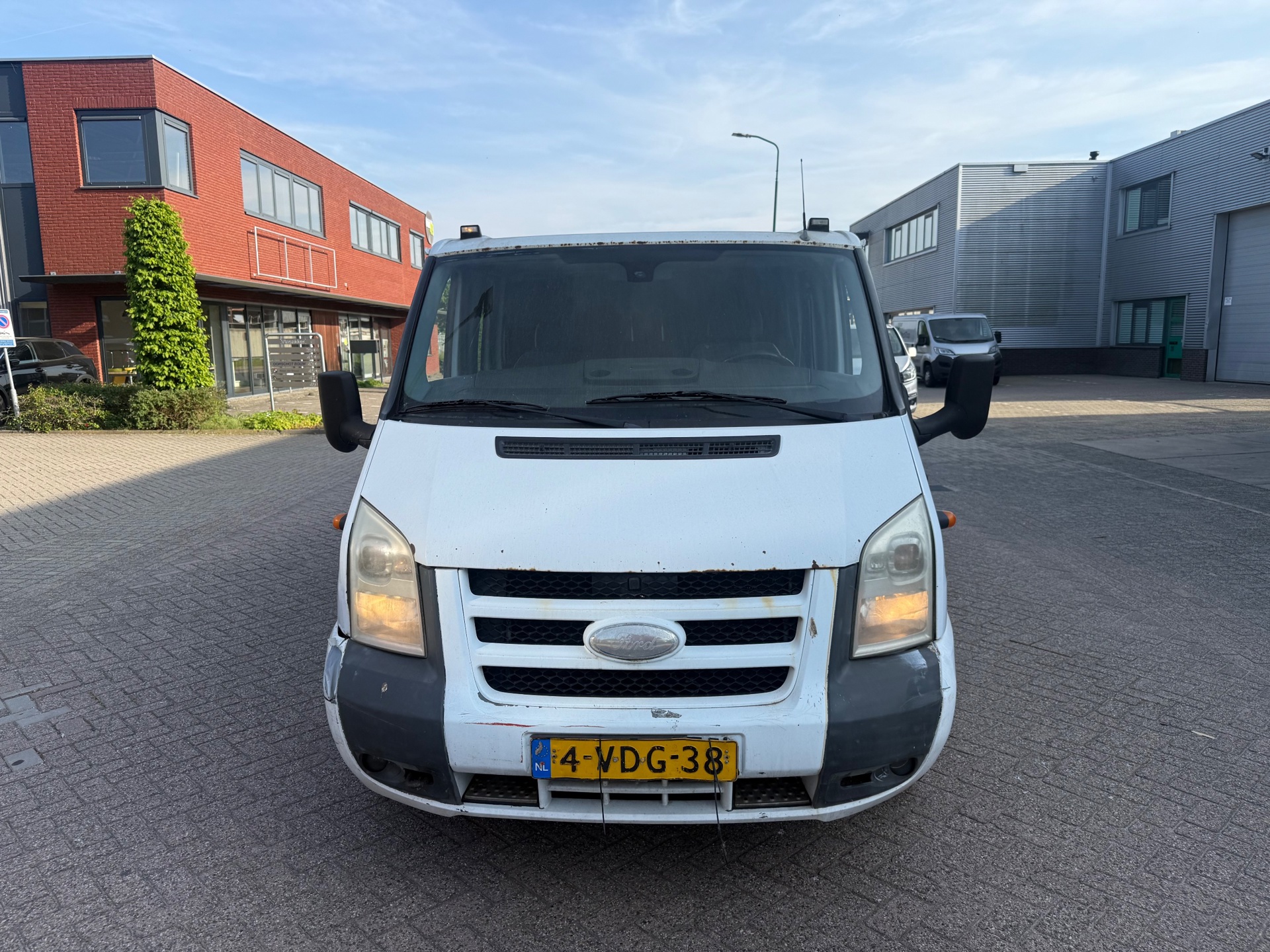 Foto van Ford Transit 350lef CDCLB 200dpf 4,10