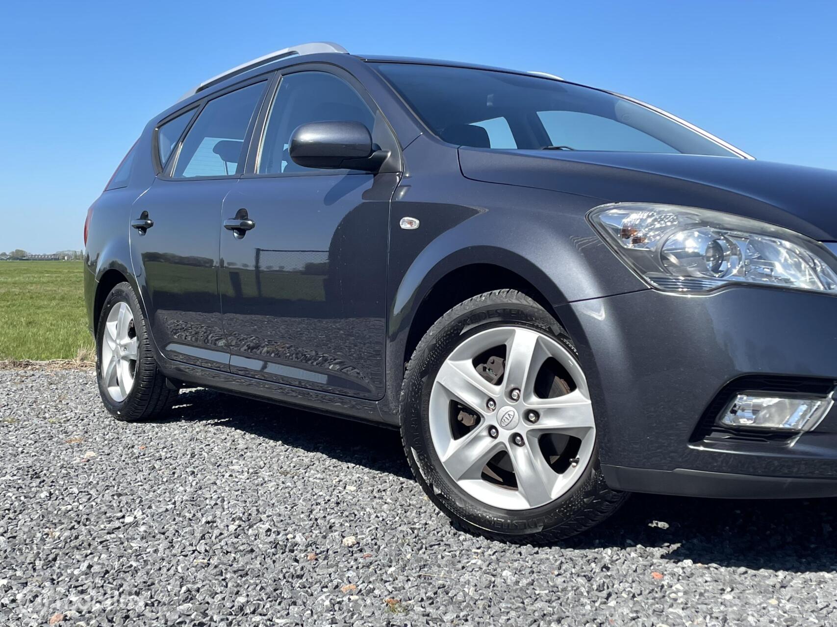 Foto van Kia Cee D