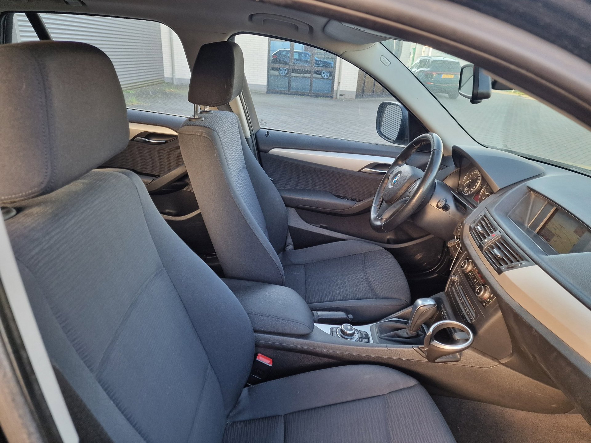 Foto van BMW X1 sDrive 18i