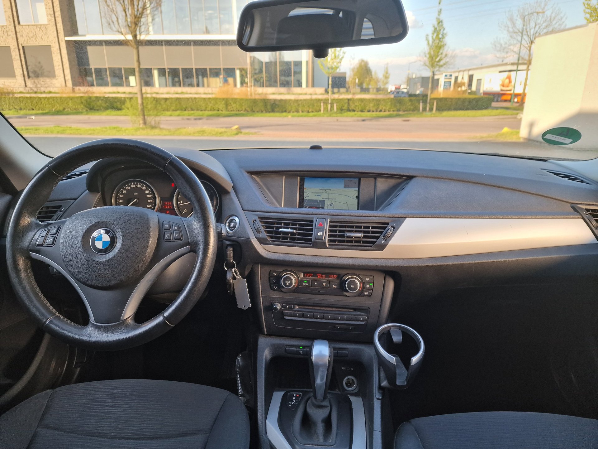 Foto van BMW X1 sDrive 18i