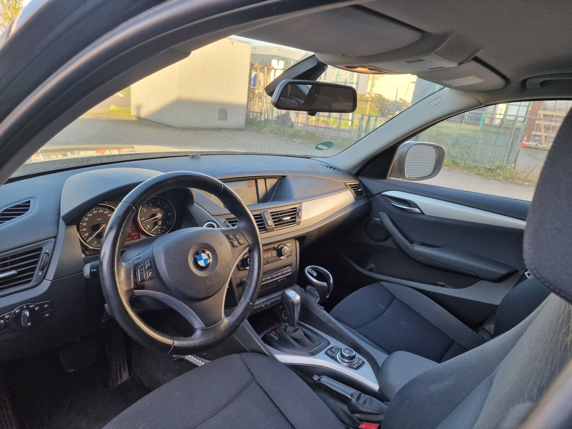 Foto van BMW X1 sDrive 18i