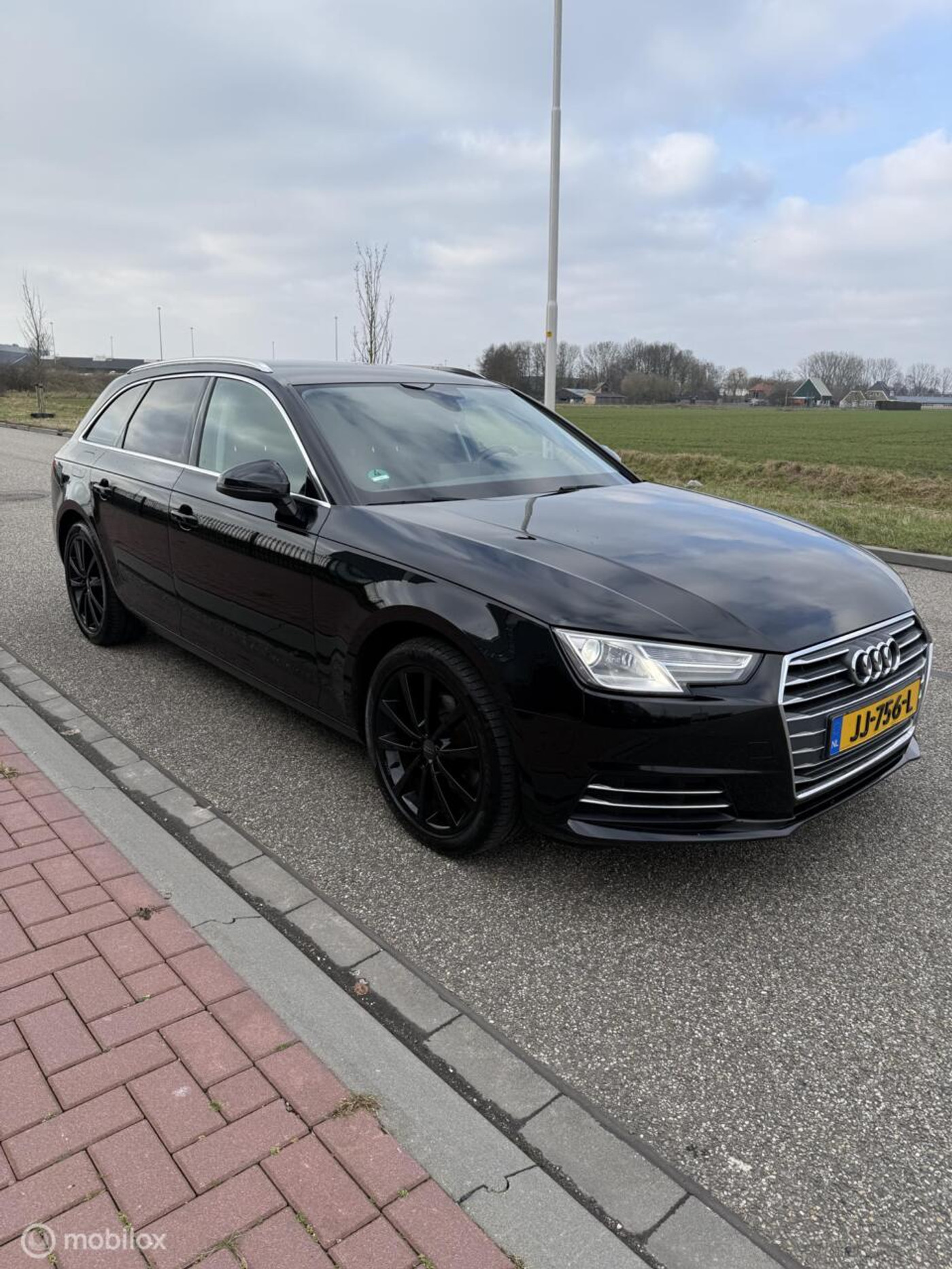 Foto van AUDI A4 AVANT