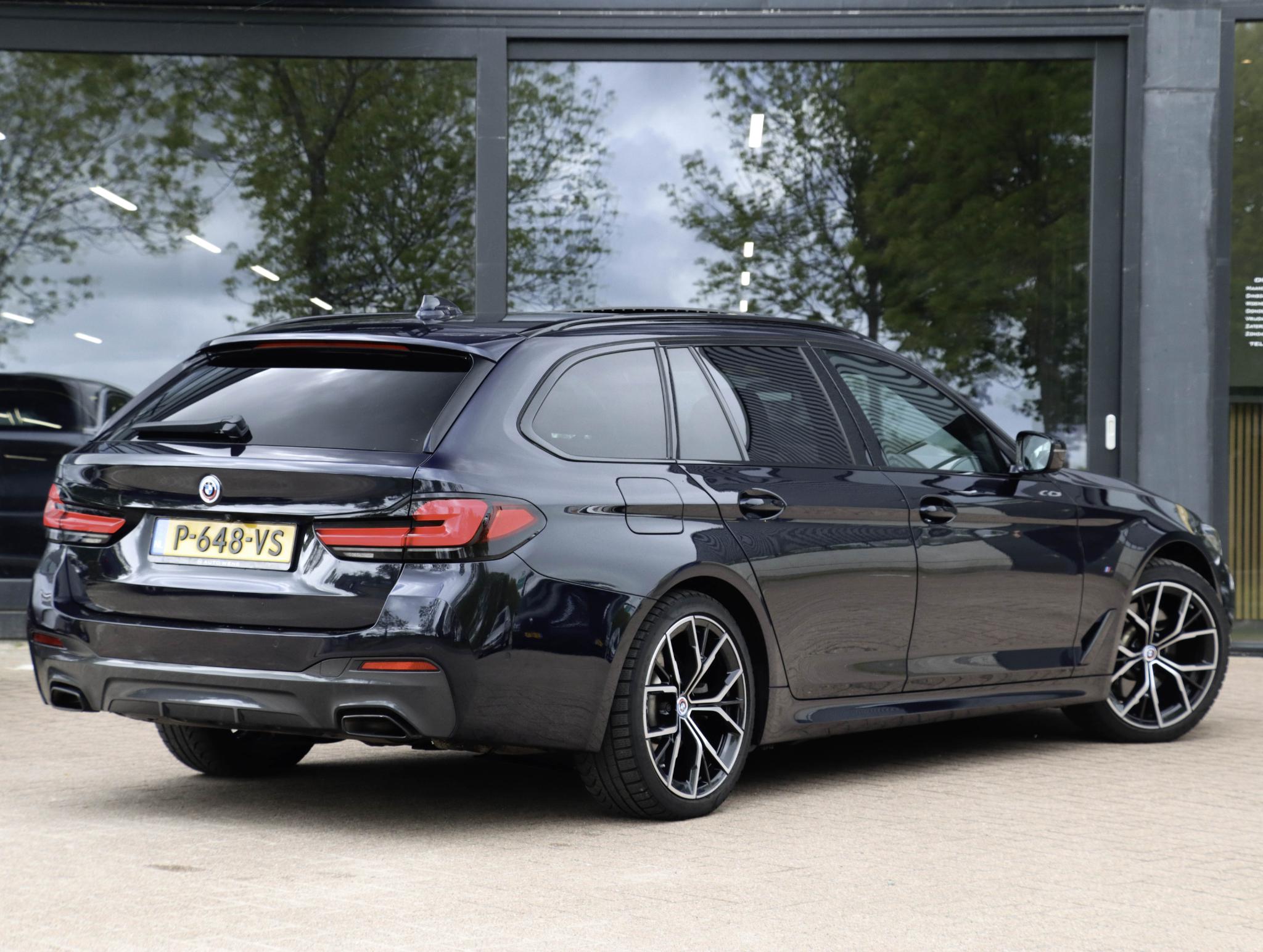 Foto van BMW 530e