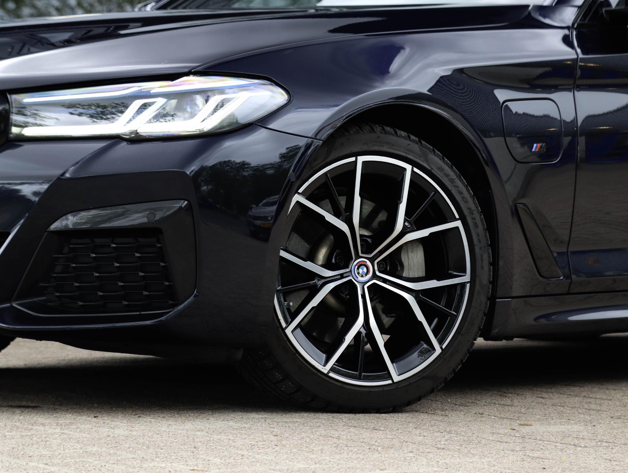 Foto van BMW 530e
