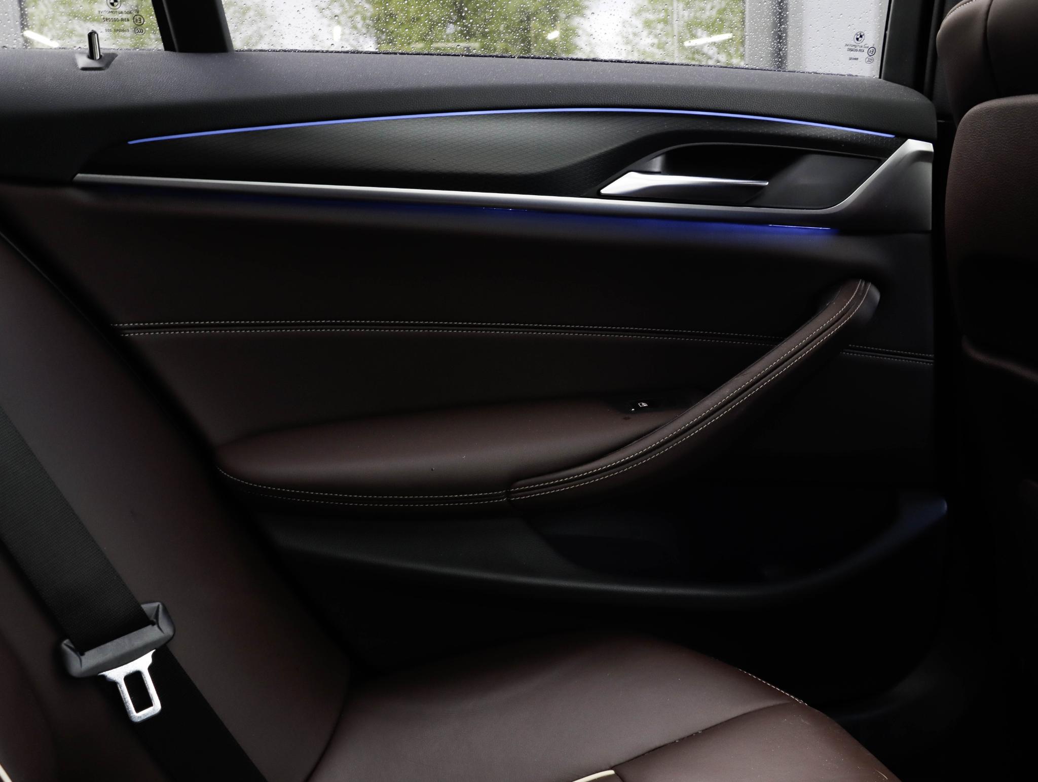 Foto van BMW 530e