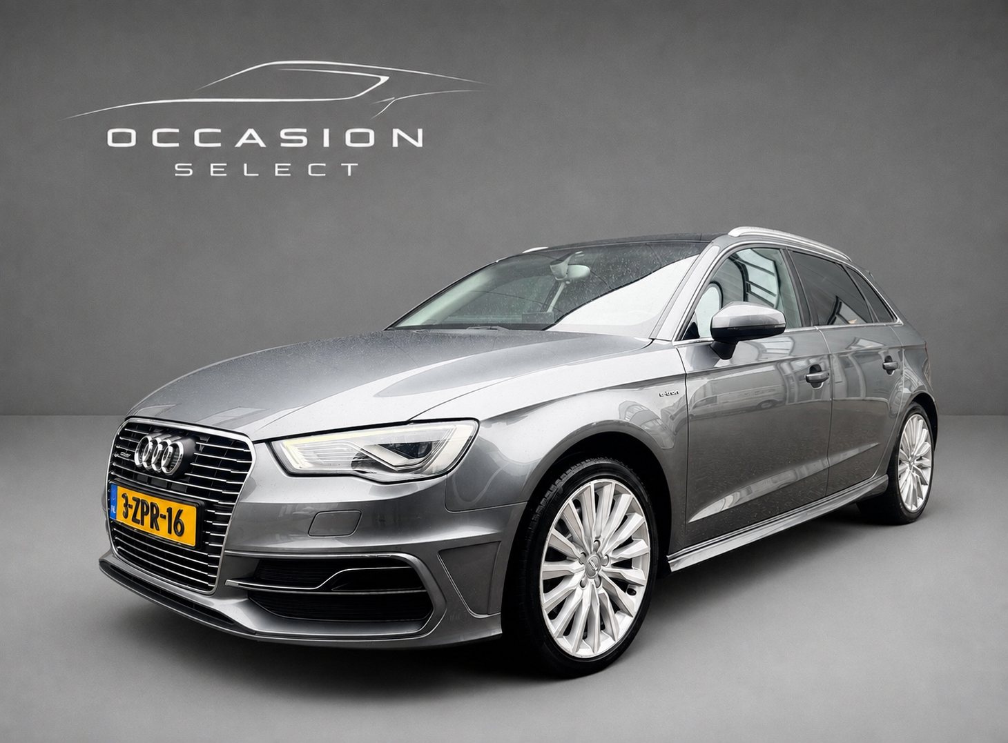 Audi A3 Sportback E-tron 1.4 e-tron Ambition | Pano | APK | Carplay 2015 - voorkant